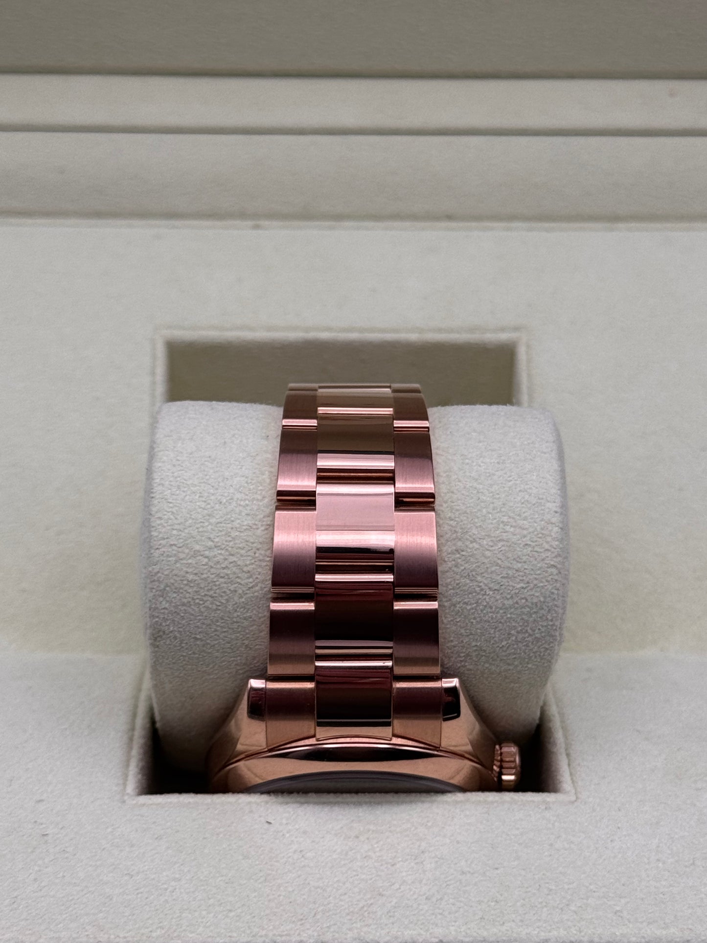 Rolex Day-Date Rosegold - 118205F