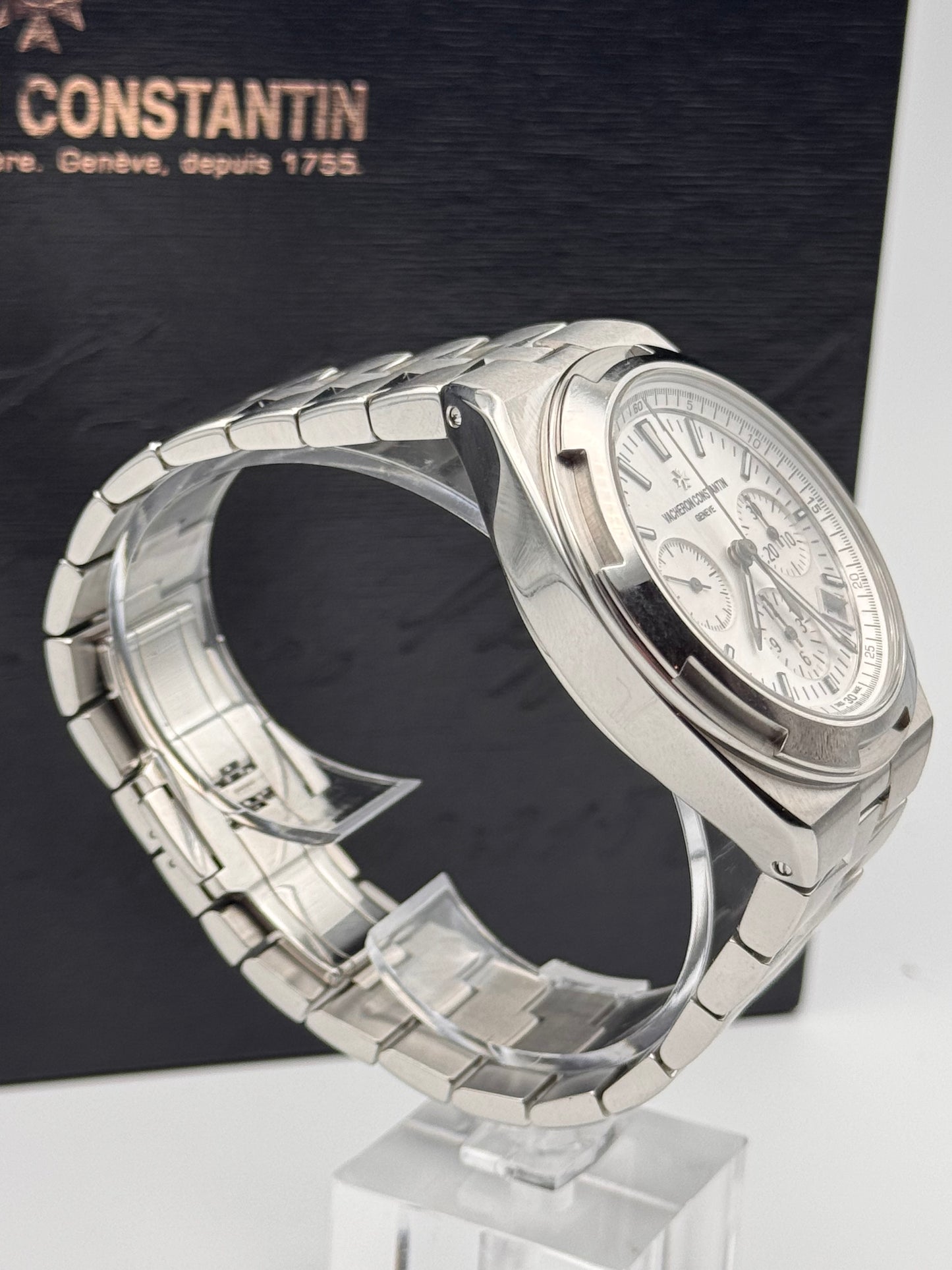 Vacheron Constantin Overseas Chronograph - 5500V 110A-B075