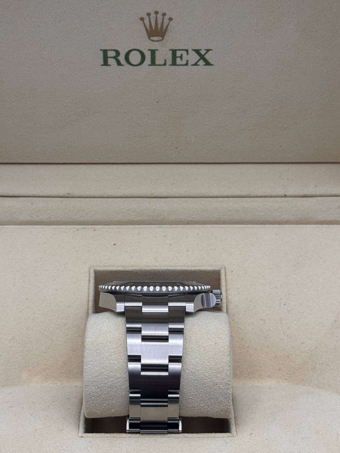 Rolex Submariner - 124060
