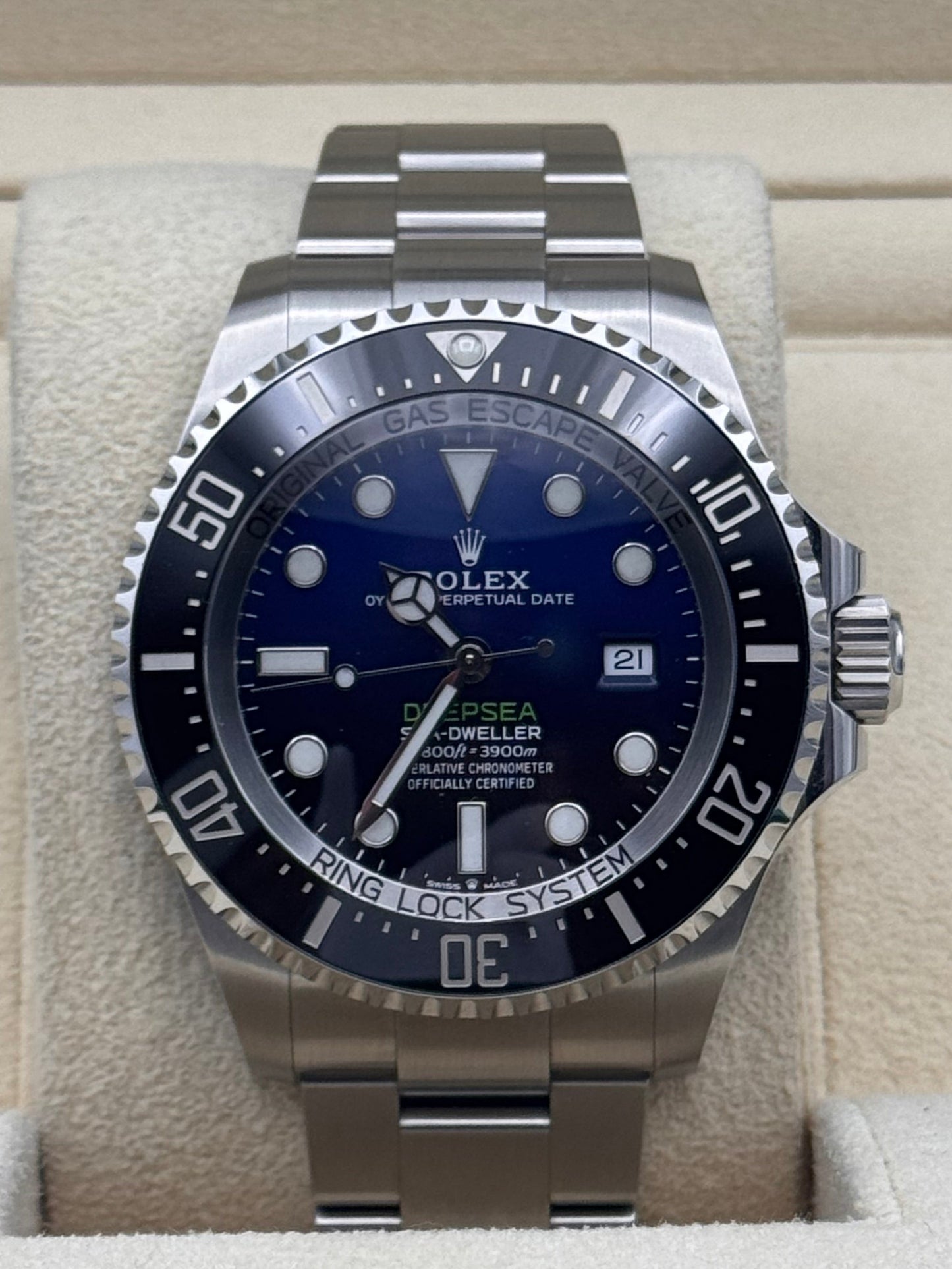 Rolex Sea-Dweller James Cameron - 126660