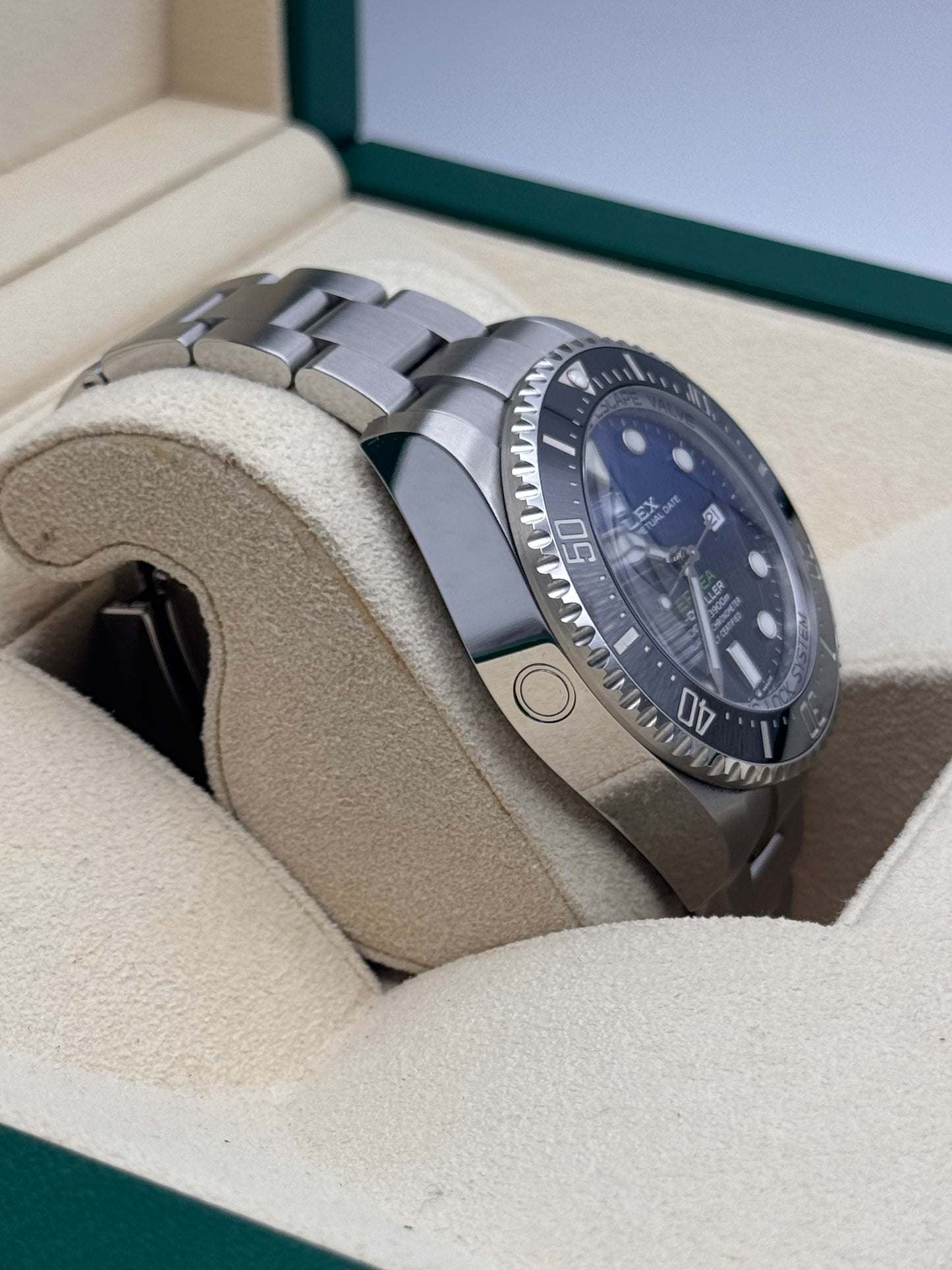 Rolex Sea-Dweller James Cameron - 126660