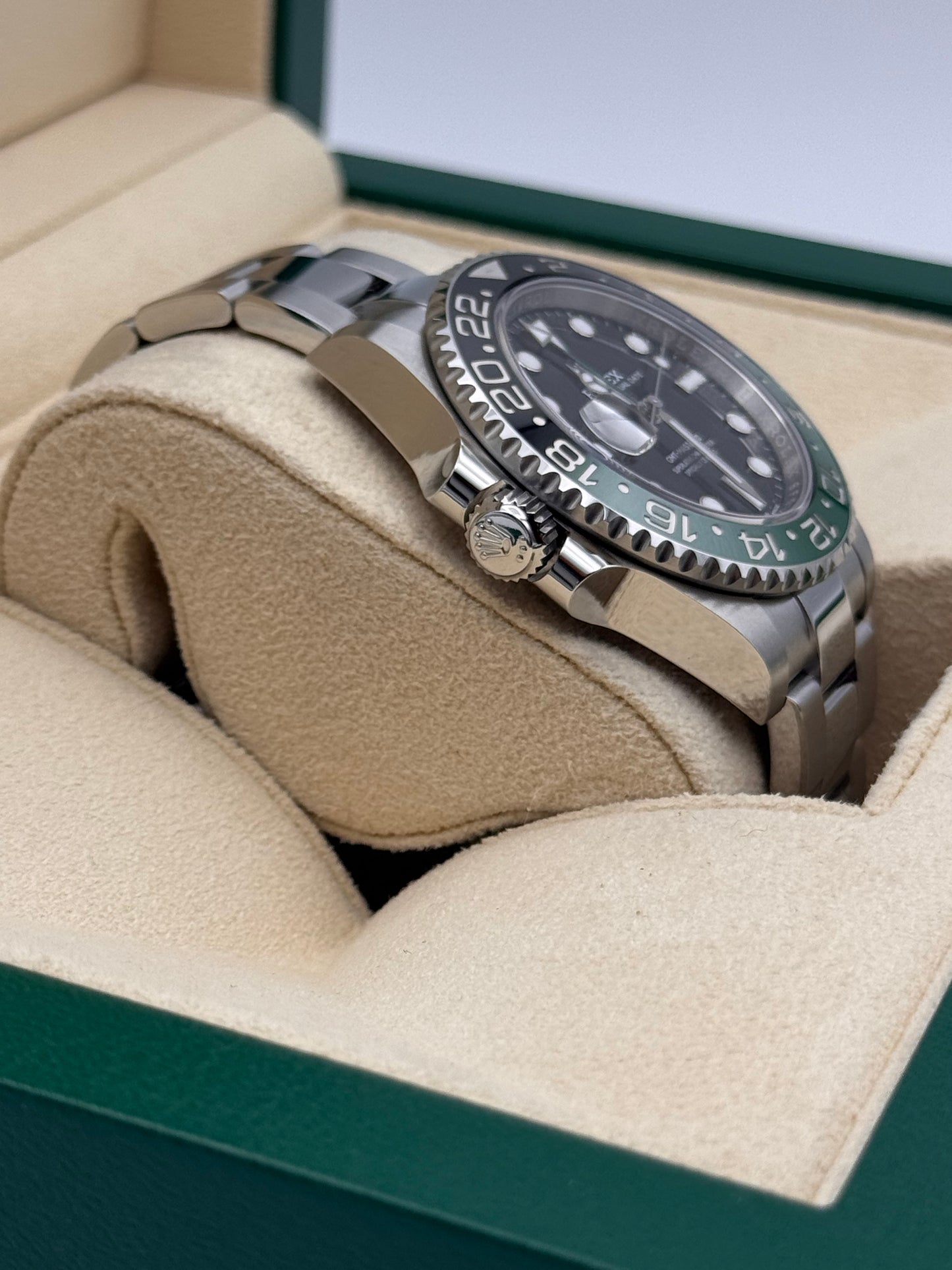 Rolex GMT-Master II "Sprite" - 126720VTNR