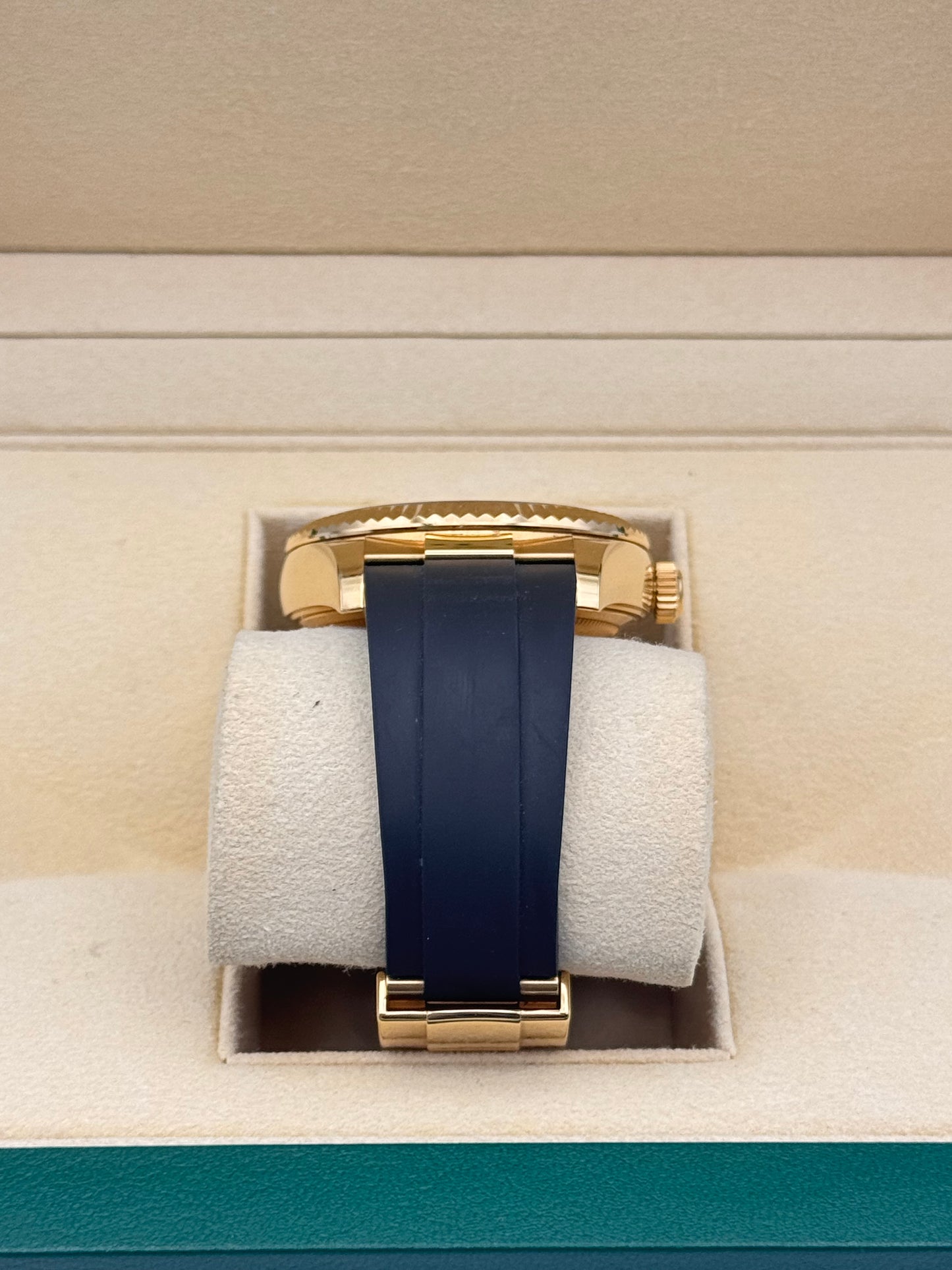 Rolex Sky-Dweller Gold 18k - 336238