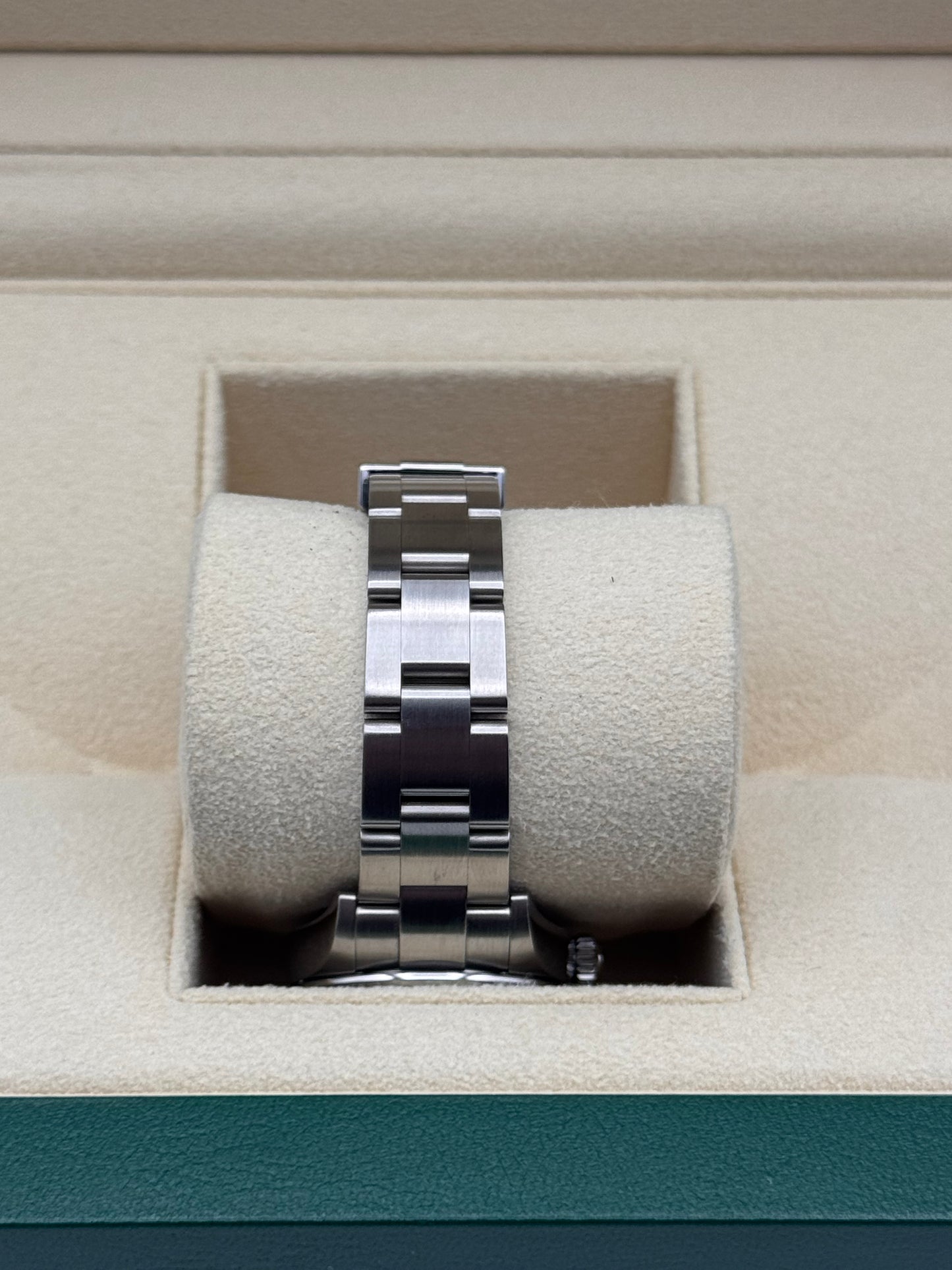 Rolex Oyster Perpetual 28 - 276200