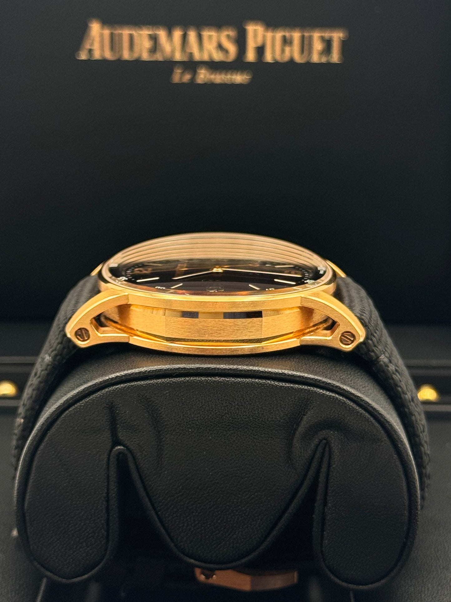 Audemars Piguet Code 11.59 - 15210OR.OO.A616CR.01