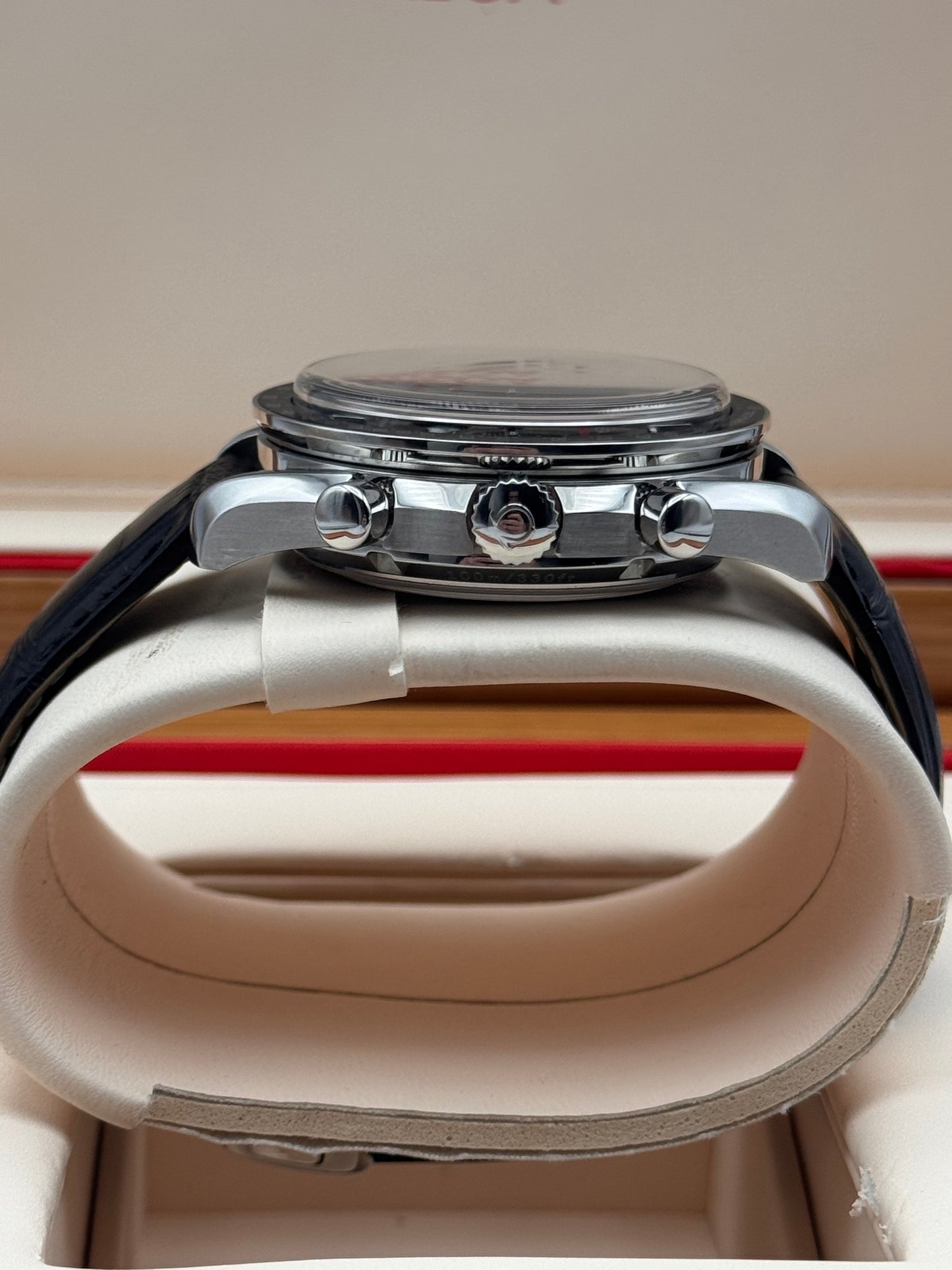 Omega Speedmaster Moonphase - 304.33.44.52.01.001