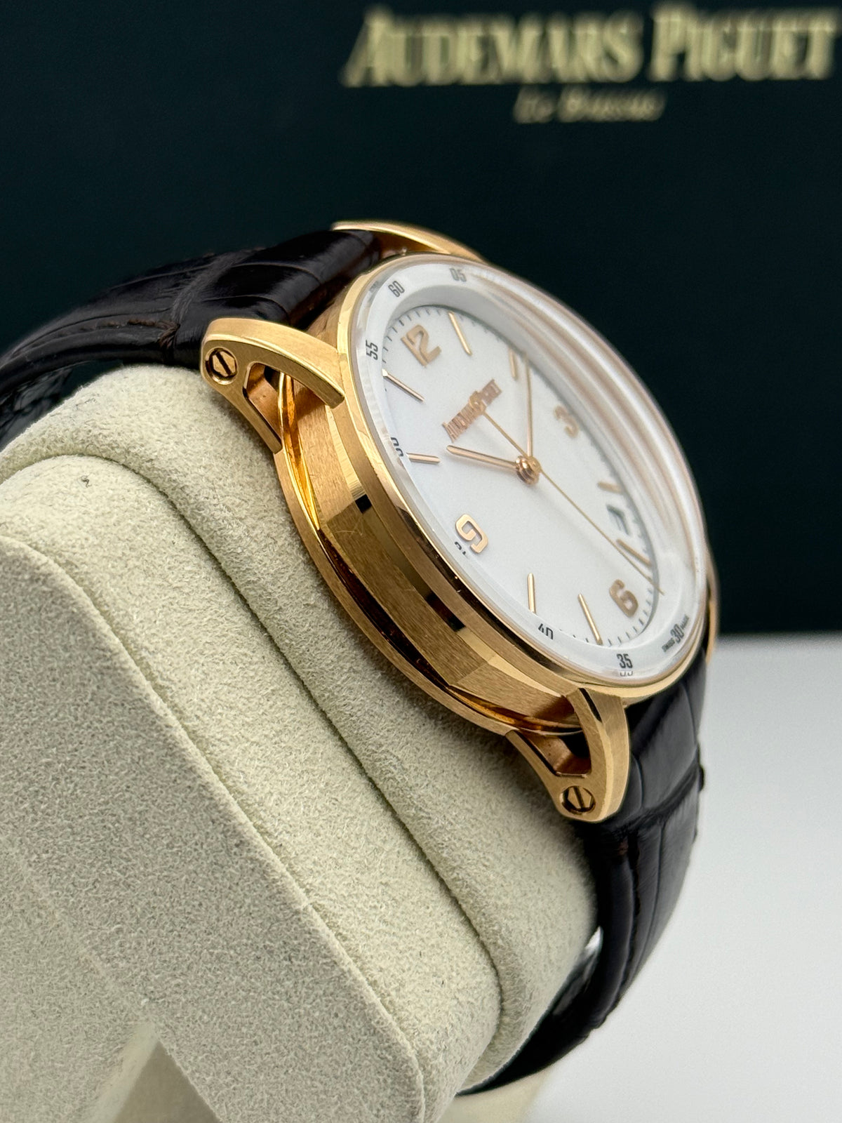 Audemars Piguet Code 11.59 - 15210OR.OO.A099CR.01