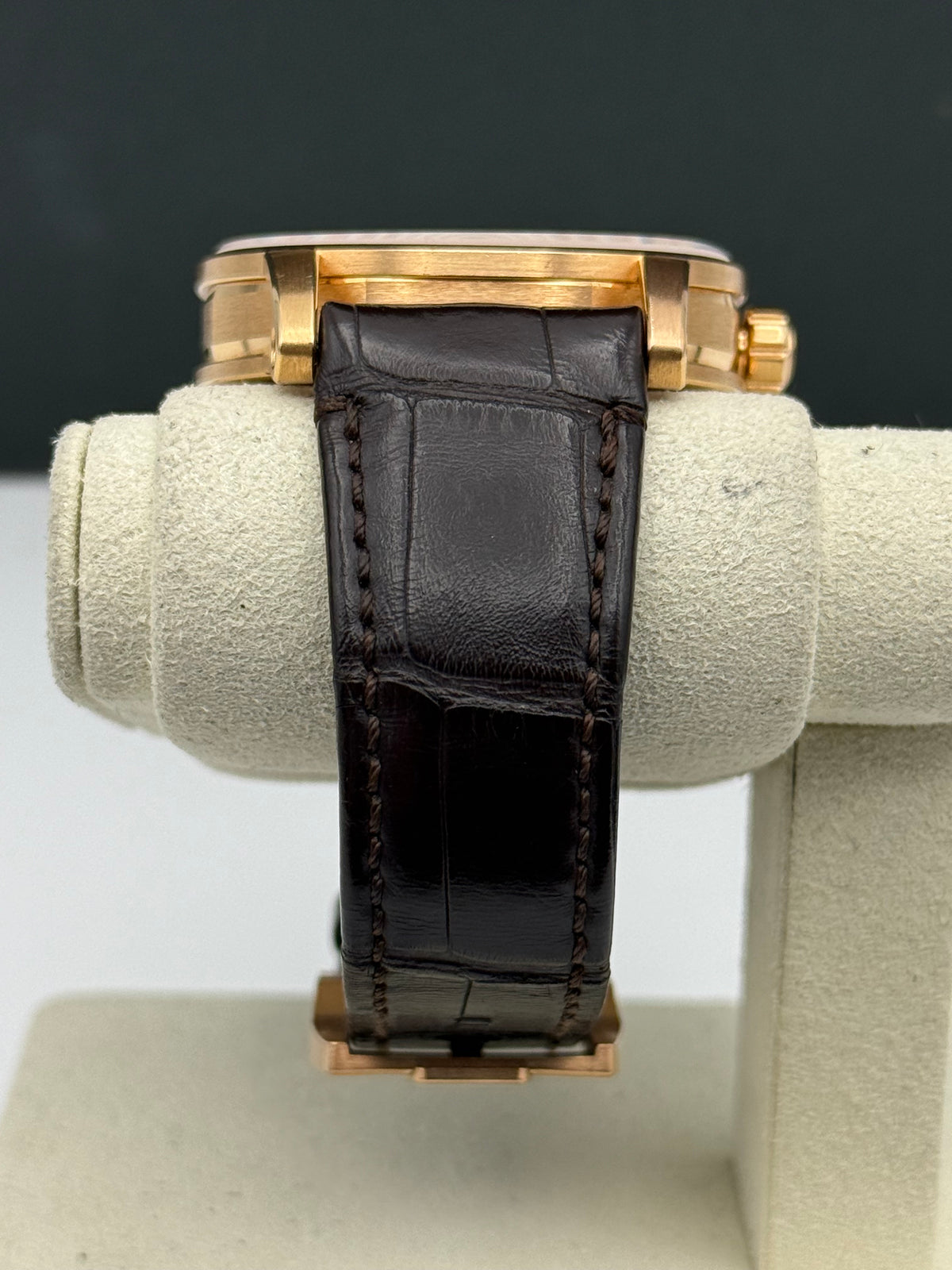 Audemars Piguet Code 11.59 - 15210OR.OO.A099CR.01