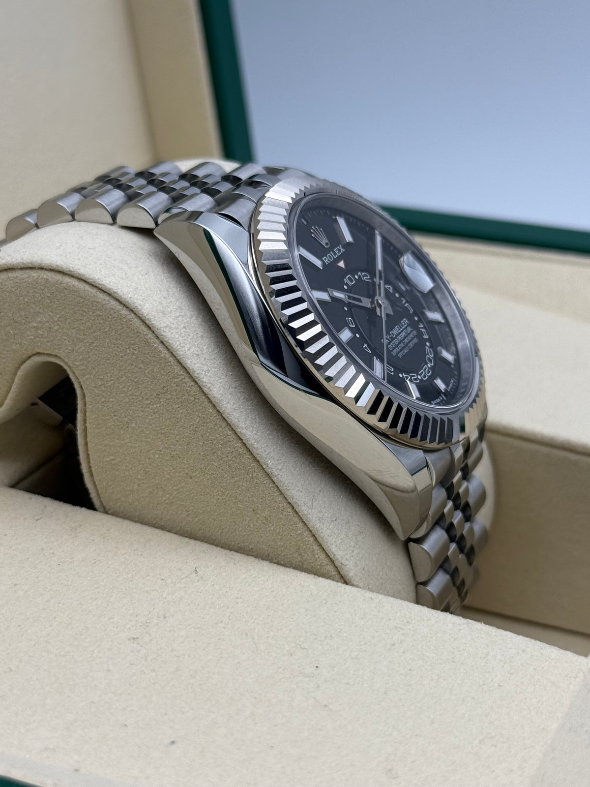 Rolex Sky-Dweller - 336934