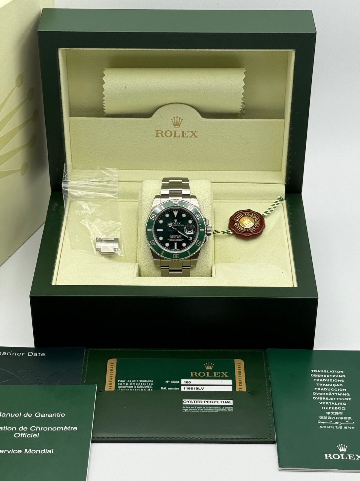 Rolex Submariner Date "Hulk" - 116610LV