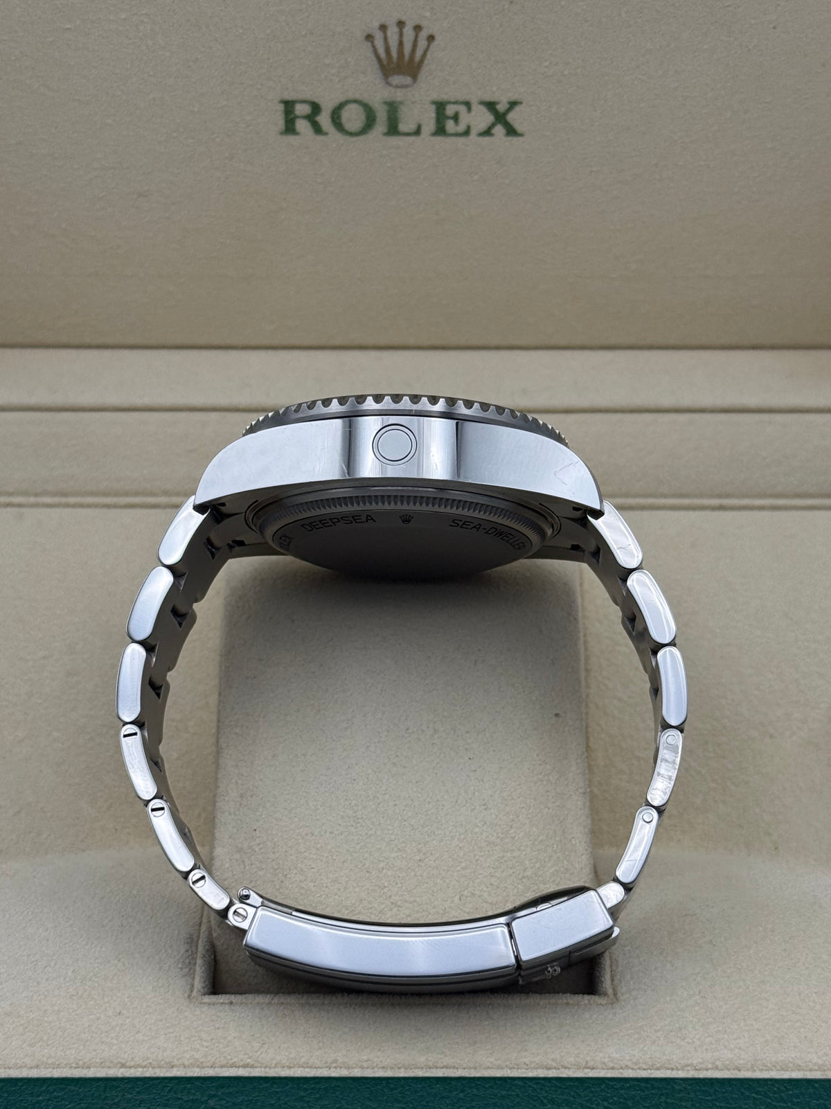 Rolex Sea-Dweller Deepsea "James Cameron" - 136660