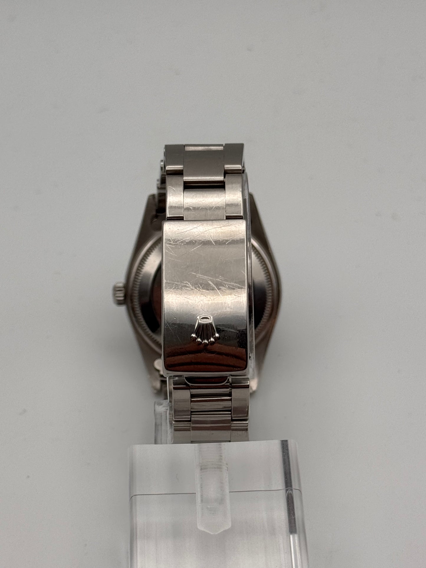 Rolex Oyster Perpetual Date - 15210