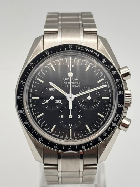 Omega Speedmaster Professional Moonwatch - 311.30.42.30.01.006