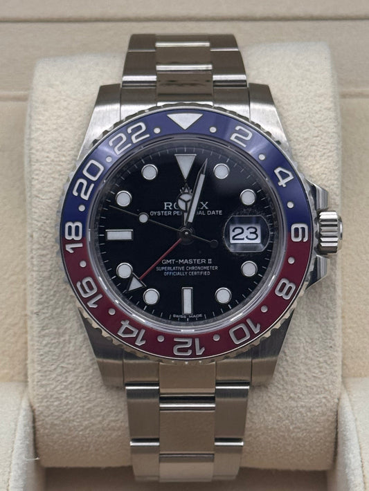 Rolex GMT-Master II "Pepsi" 18kt Gold - 116719BLRO