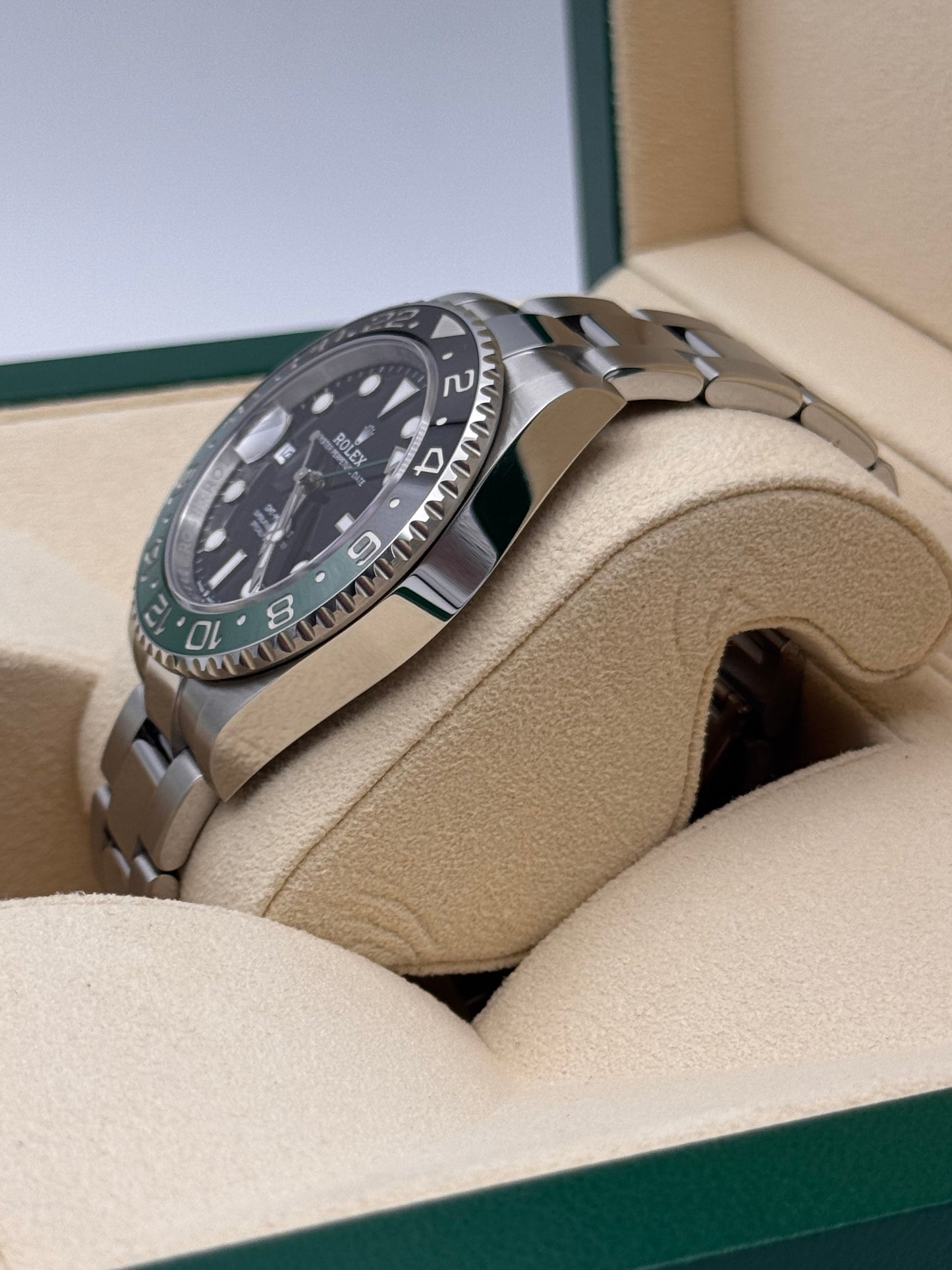 Rolex GMT-Master II "Sprite" - 126720VTNR