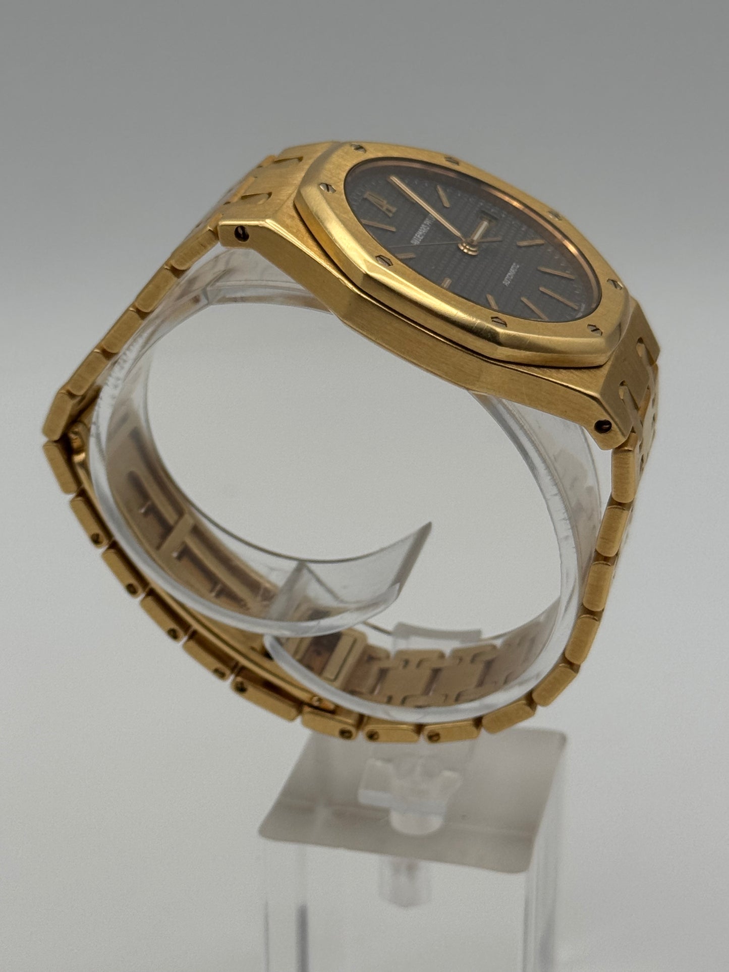 Audemars Piguet Royal Oak Mini Jumbo 18kt Gold - 14700BA
