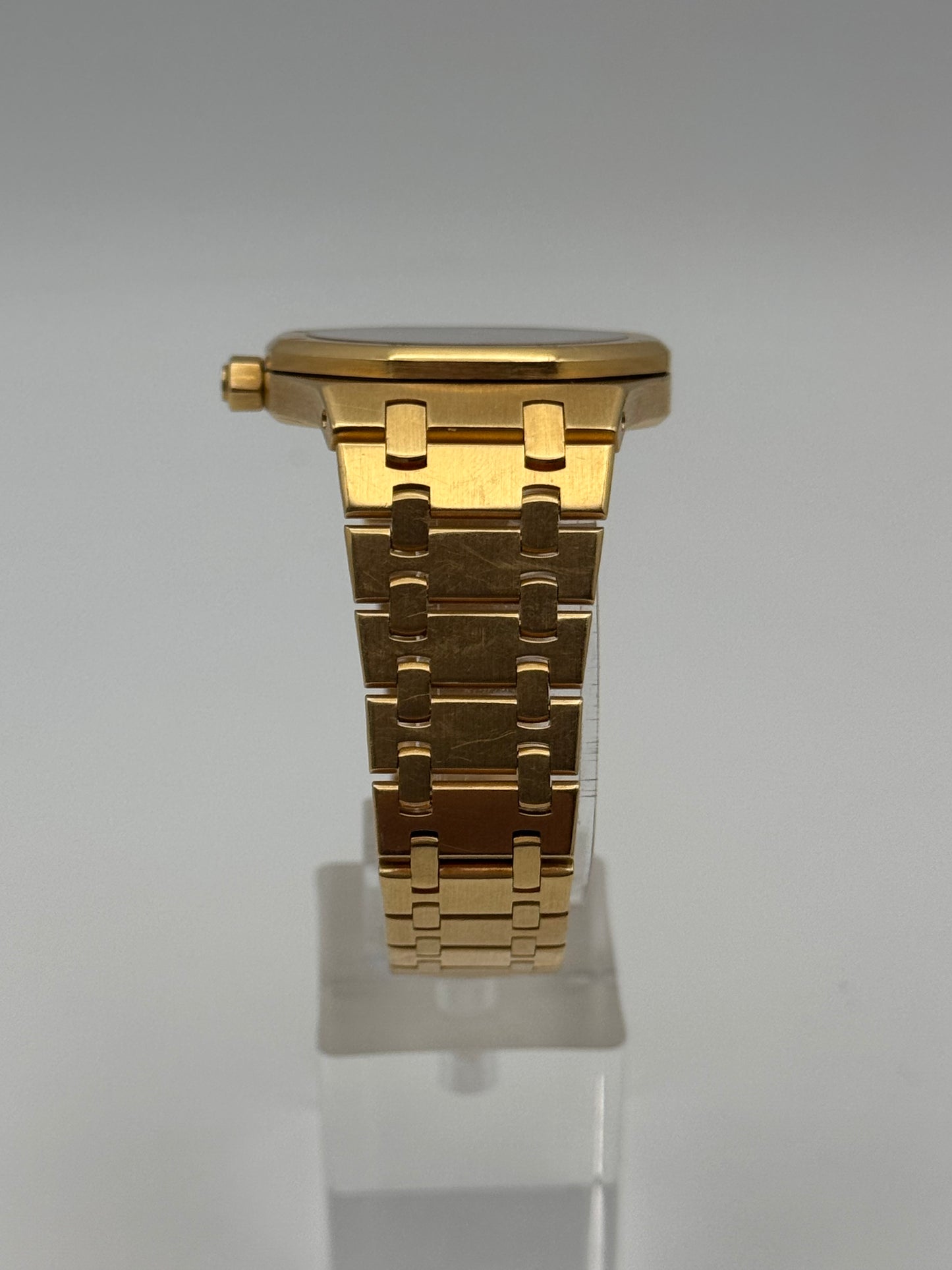 Audemars Piguet Royal Oak Mini Jumbo 18kt Gold - 14700BA