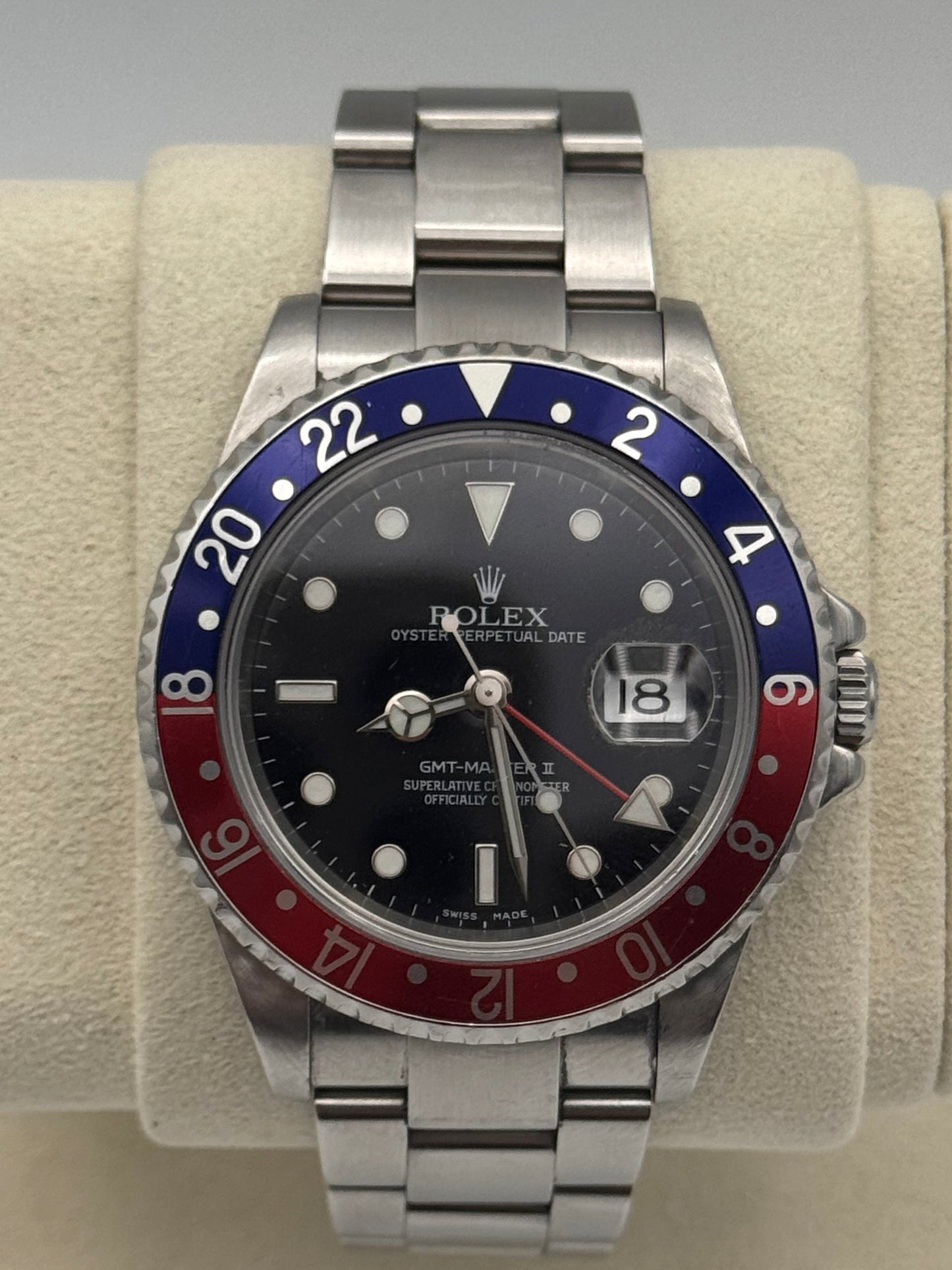 Rolex GMT-Master II "Pepsi" - 16710