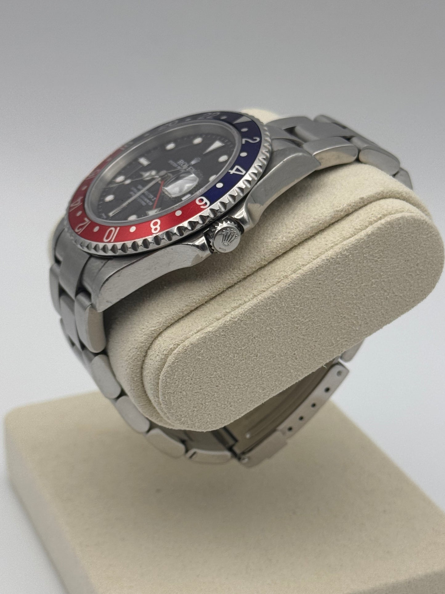 Rolex GMT-Master II "Pepsi" - 16710
