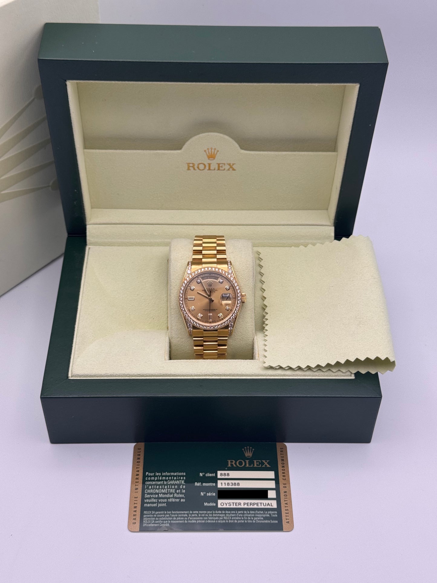 Rolex Day-Date 18kt Gold - 118388