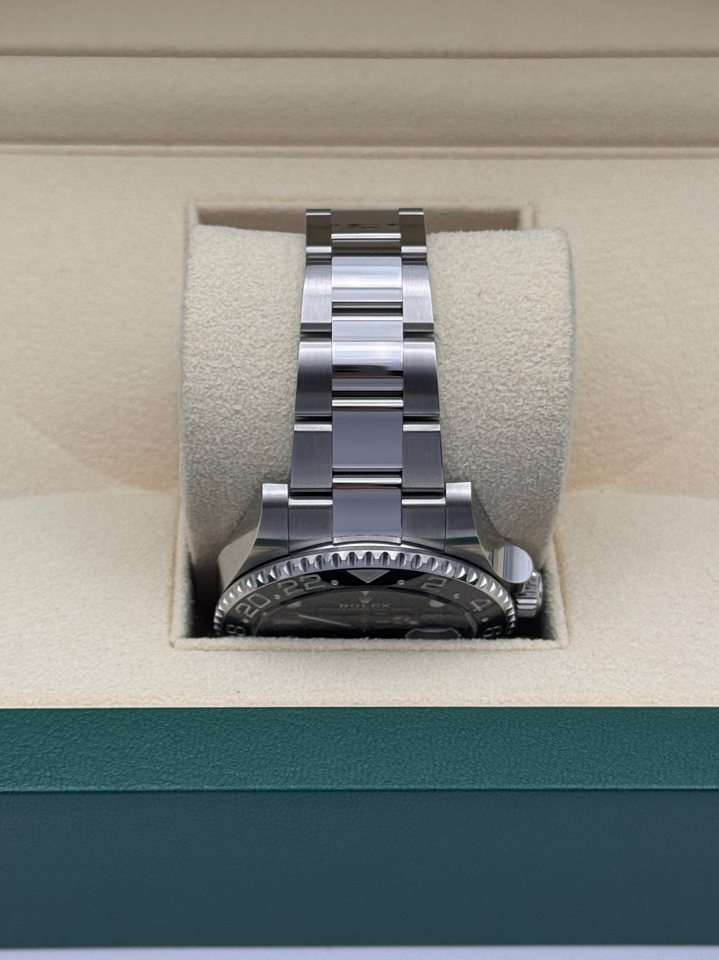 Rolex GMT-Master II "Bruce Wayne"- 126710GRNR