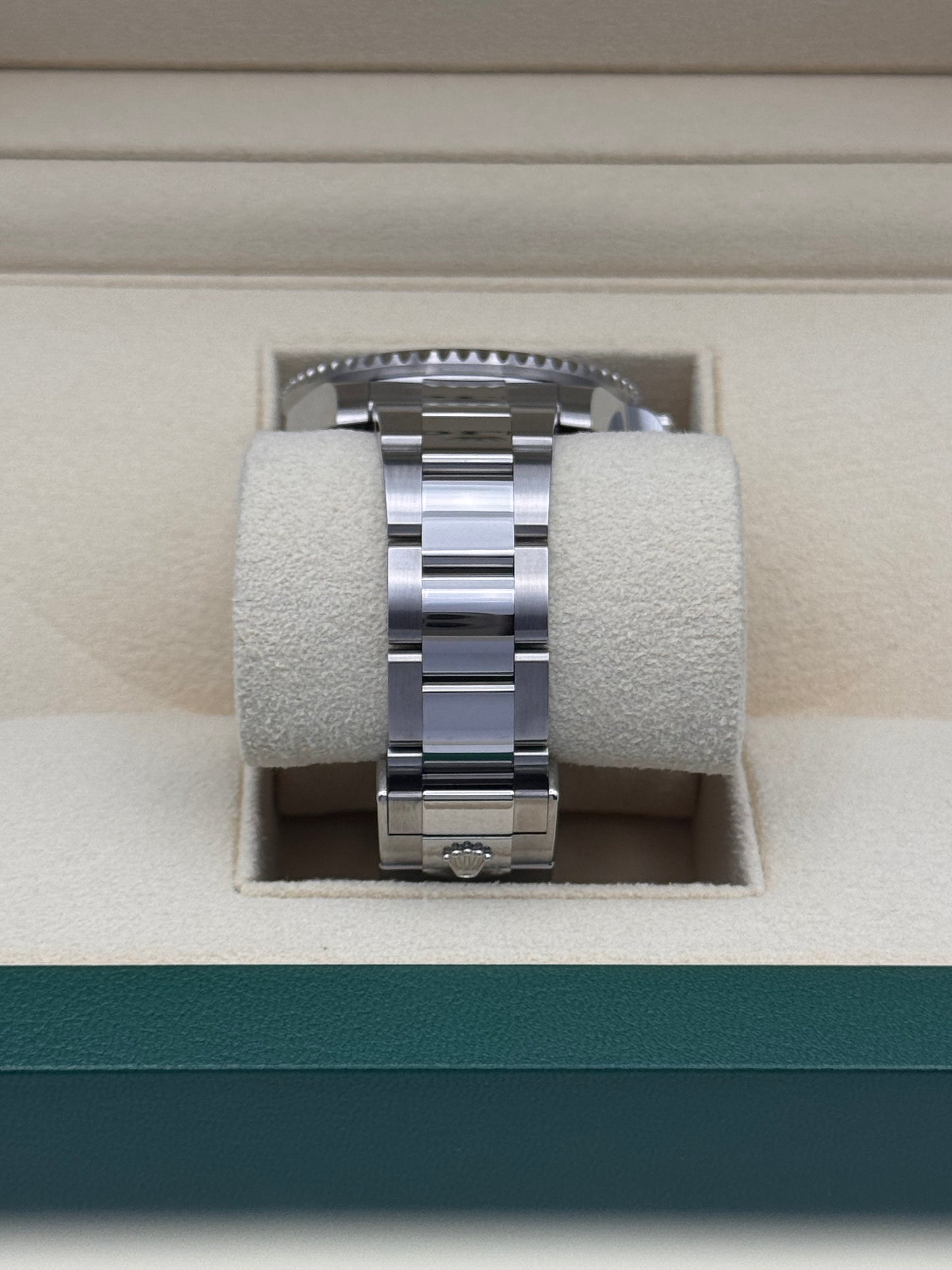 Rolex GMT-Master II "Bruce Wayne"- 126710GRNR