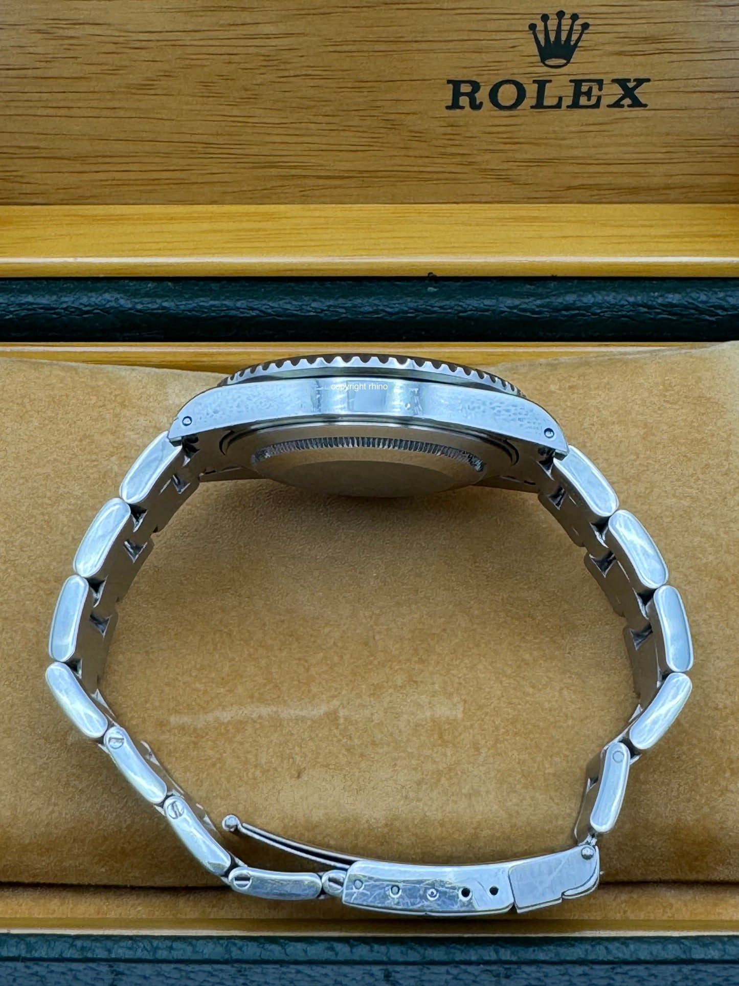 Rolex GMT-Master II "Coke" - 16710