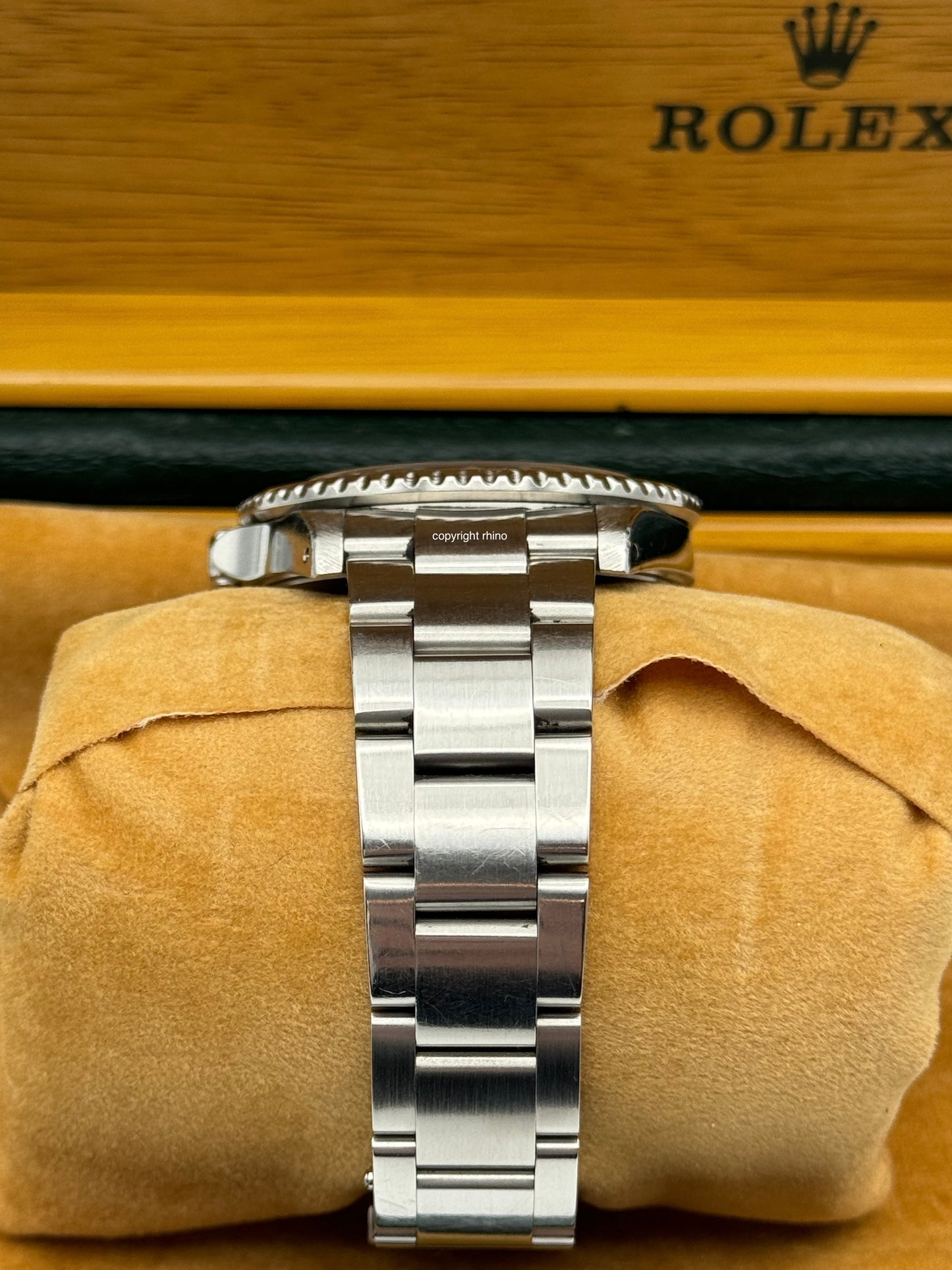 Rolex GMT-Master II "Coke" - 16710