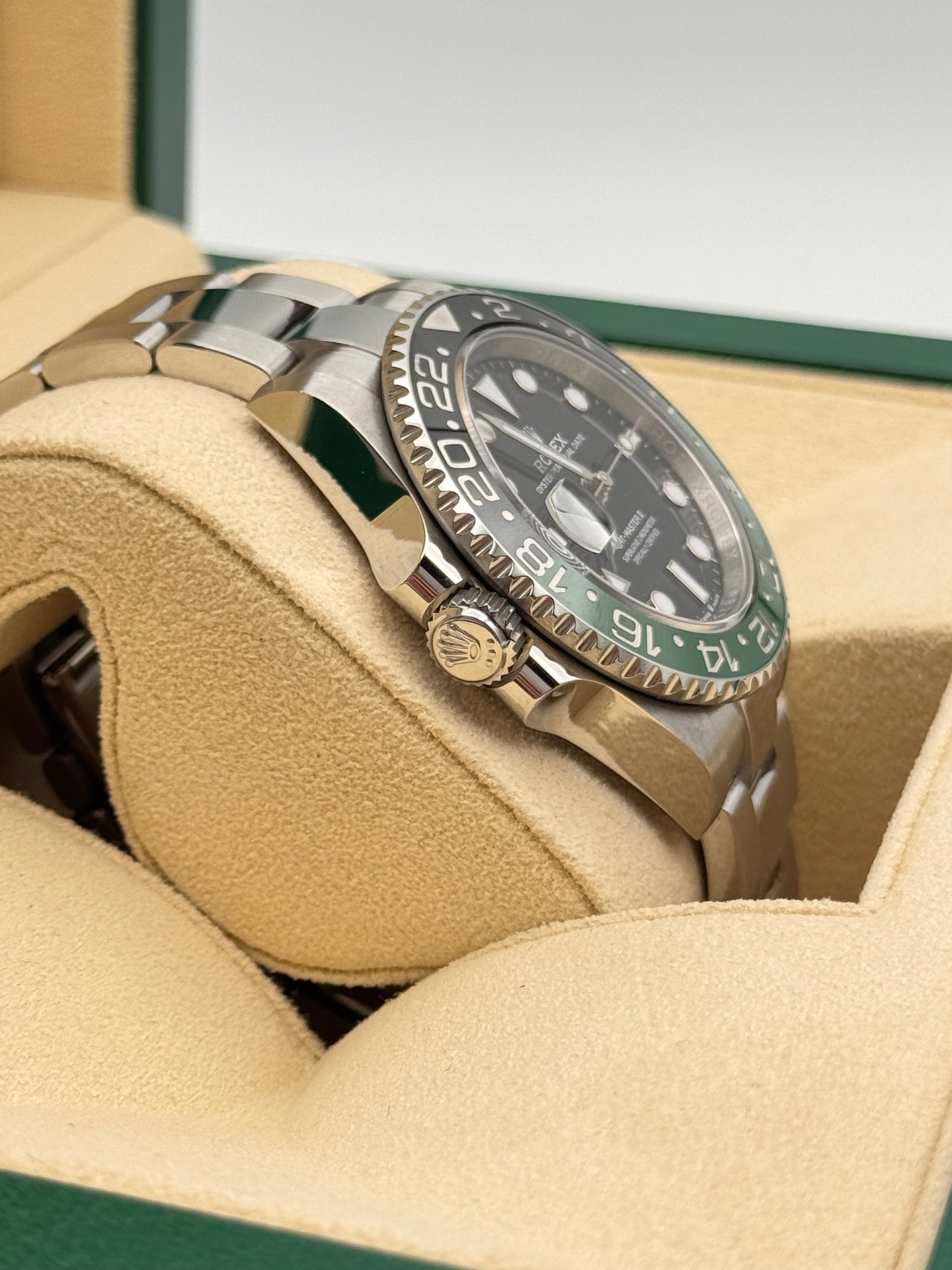 Rolex GMT-Master II "Sprite" - 126720VTNR