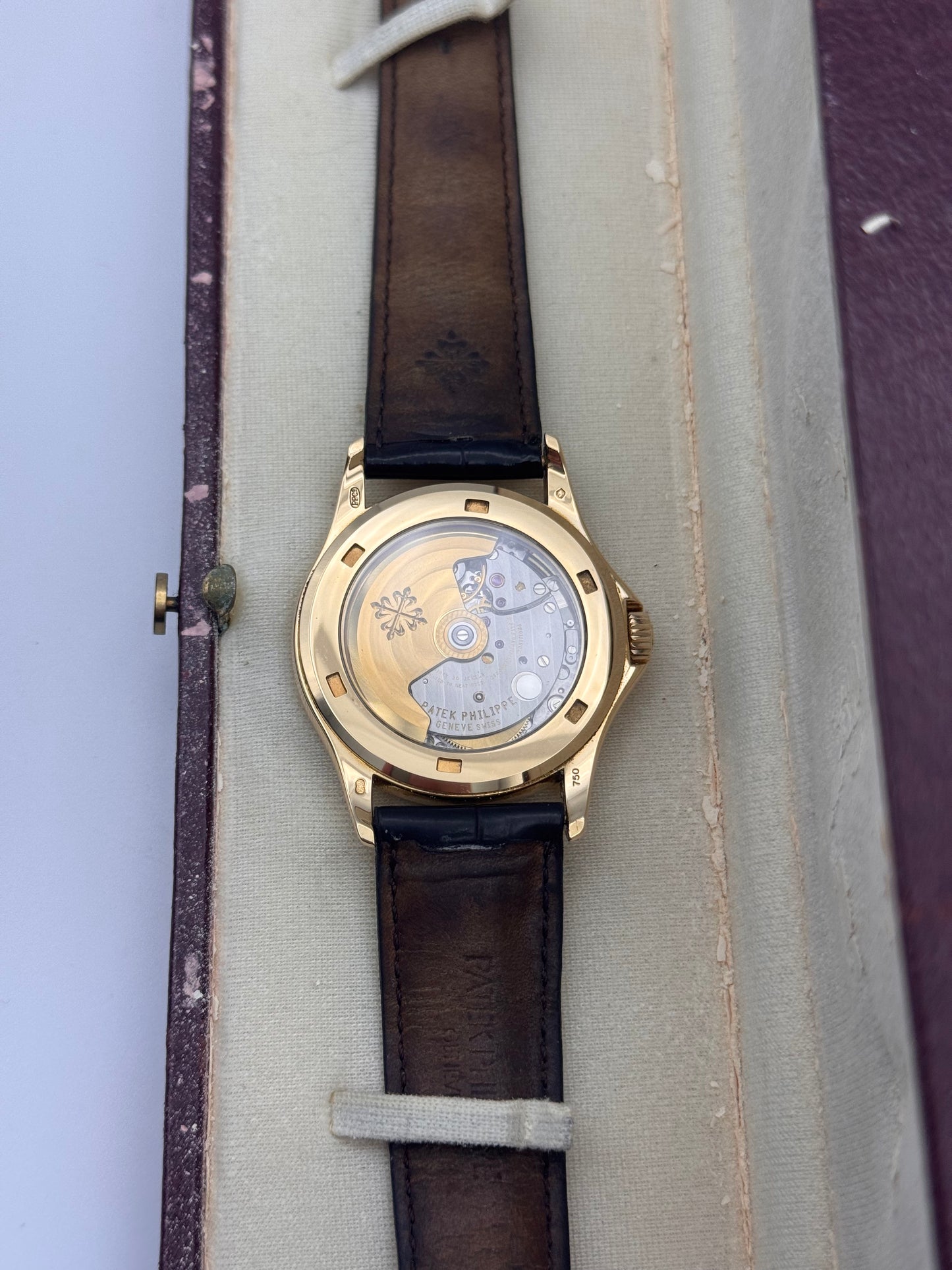 Patek Philippe Calatrava - 5117J