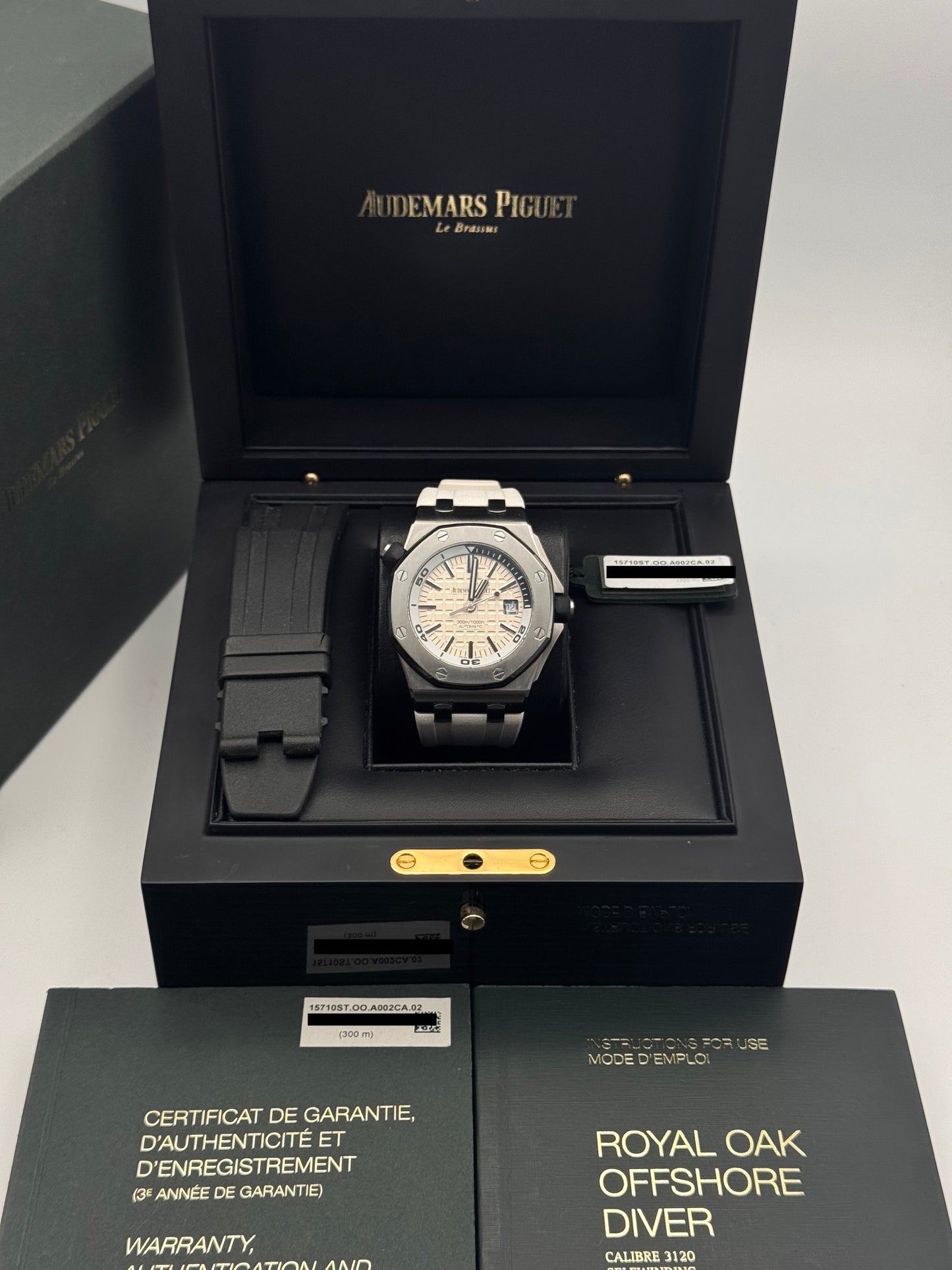 Audemars Piguet Royal Oak Offshore Diver - 15710ST.OO.A002CA.02