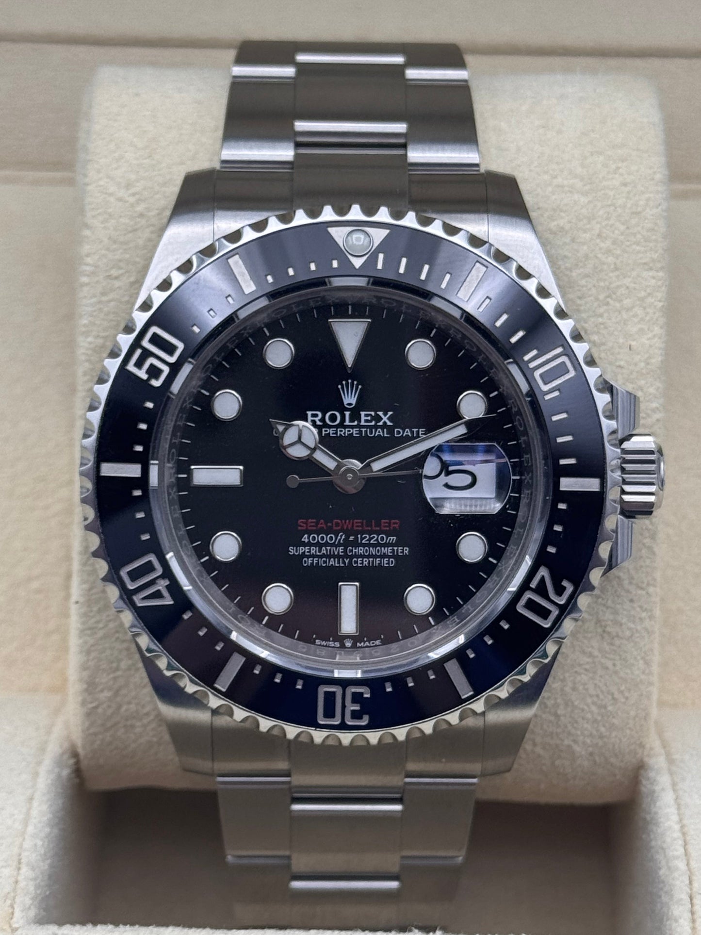 Rolex Sea-Dweller "Red line" - 126600