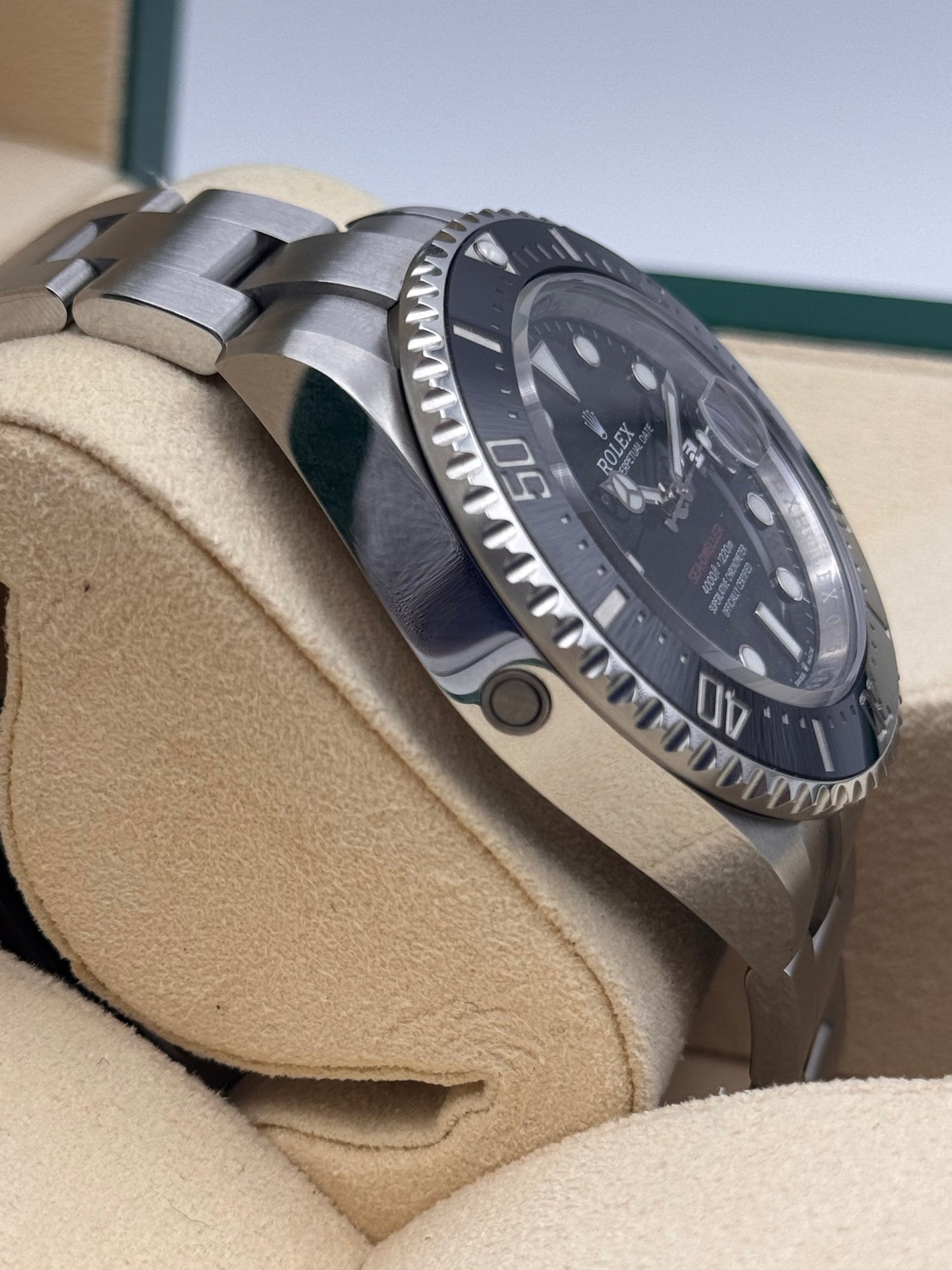 Rolex Sea-Dweller "Red line" - 126600