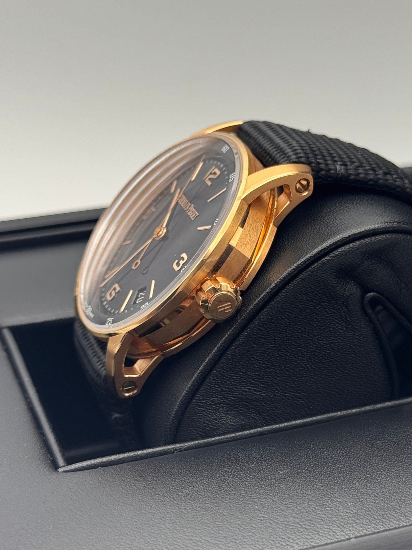 Audemars Piguet Code 11.59 - 15210OR.OO.A616CR.01