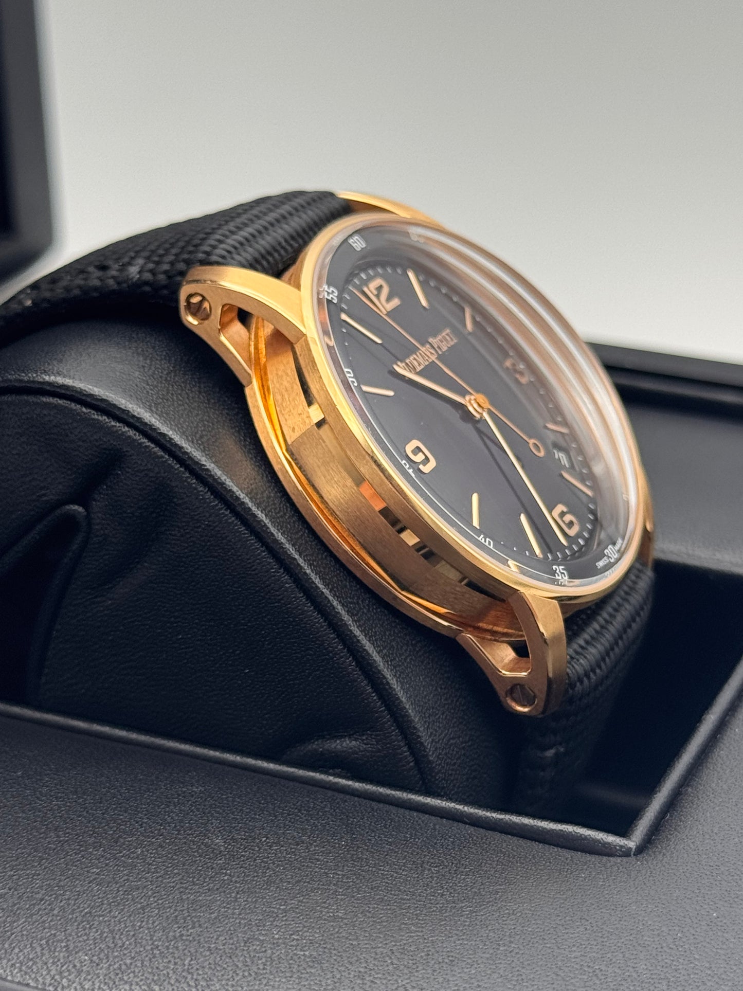 Audemars Piguet Code 11.59 - 15210OR.OO.A616CR.01