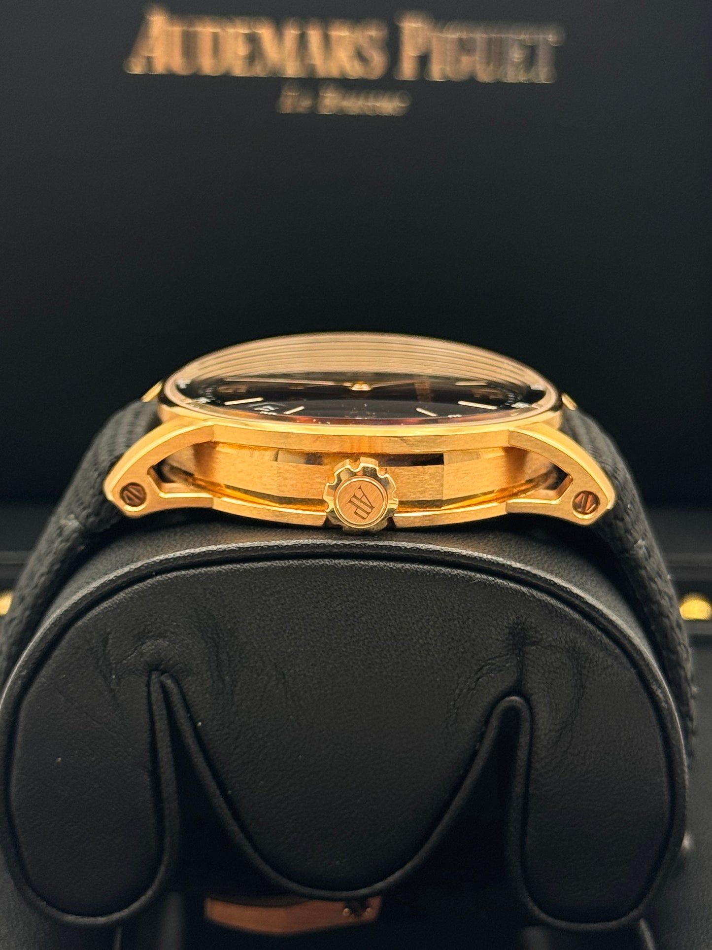 Audemars Piguet Code 11.59 - 15210OR.OO.A616CR.01