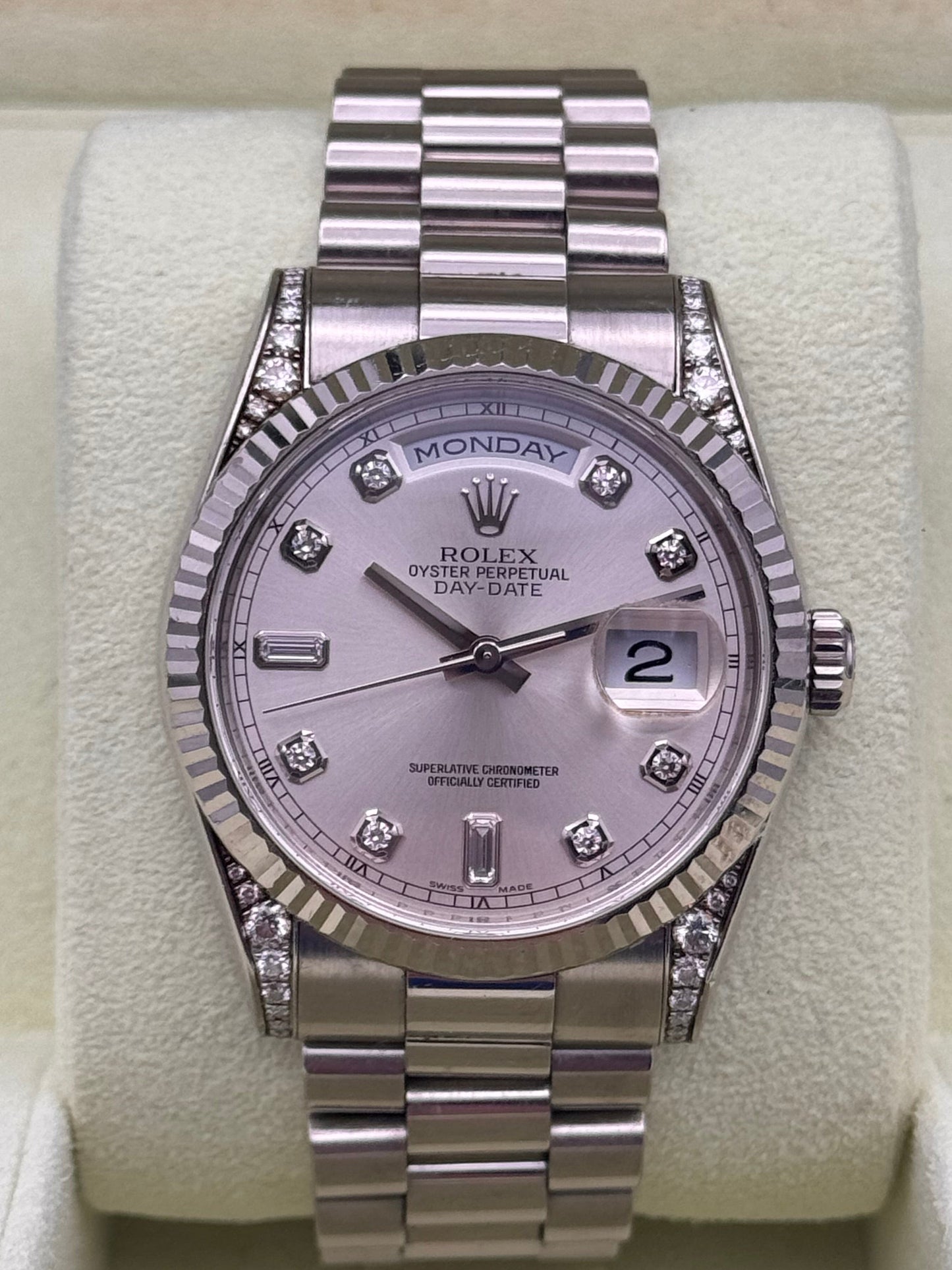 Rolex Day-Date 18kt Weißold - 118339