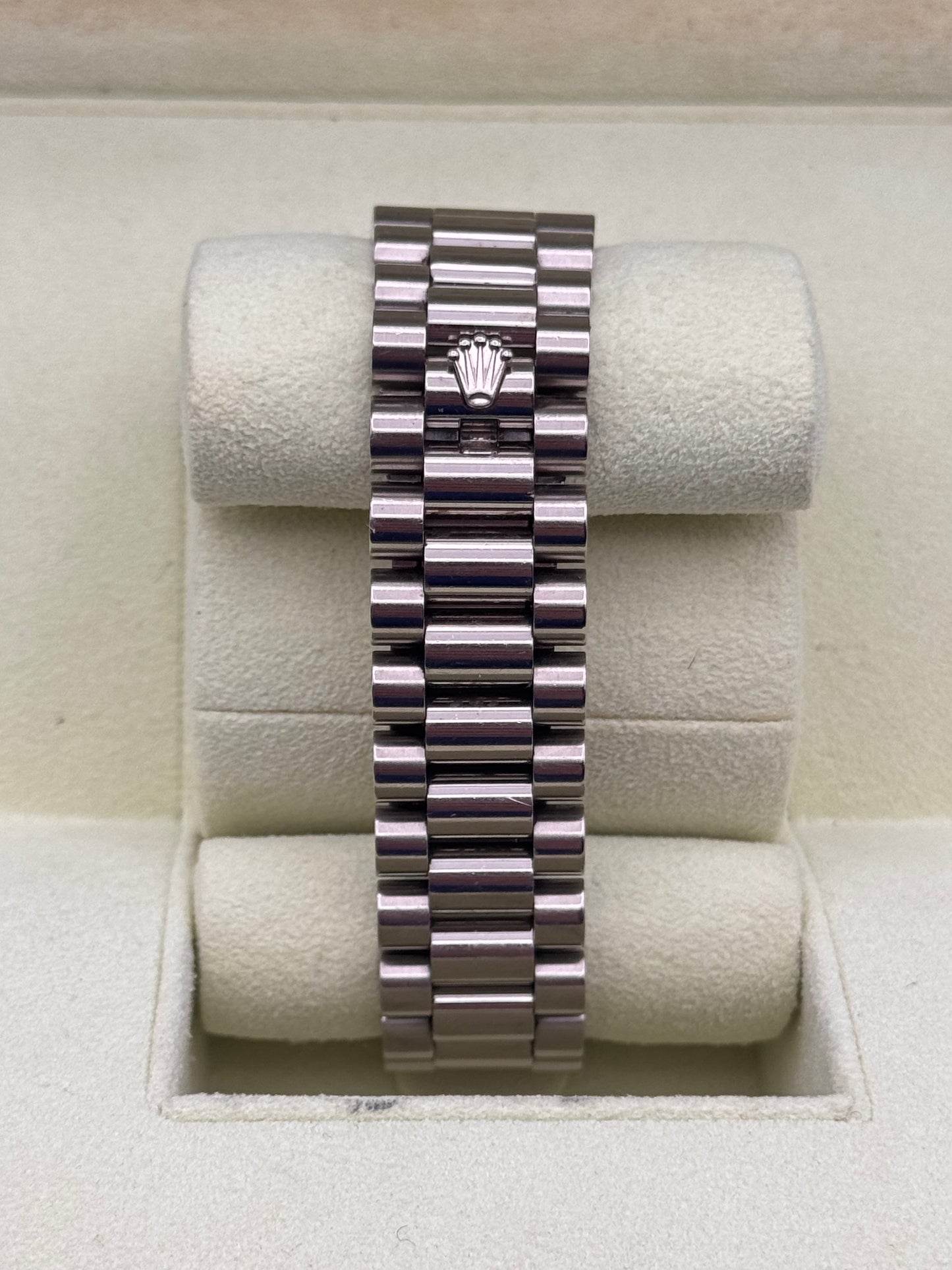 Rolex Day-Date 18kt Weißold - 118339