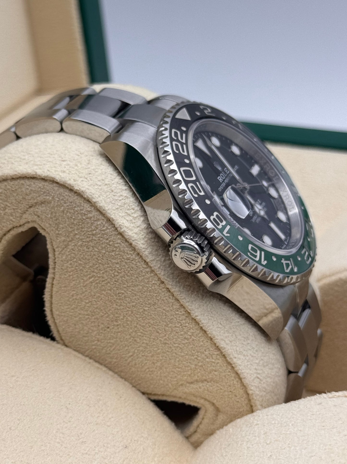Rolex GMT-Master II "Sprite" - 126720VTNR - 2025