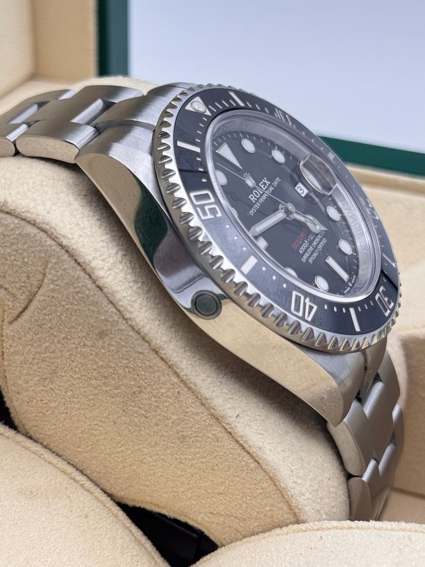 Rolex Sea-Dweller "Red line" - 126600