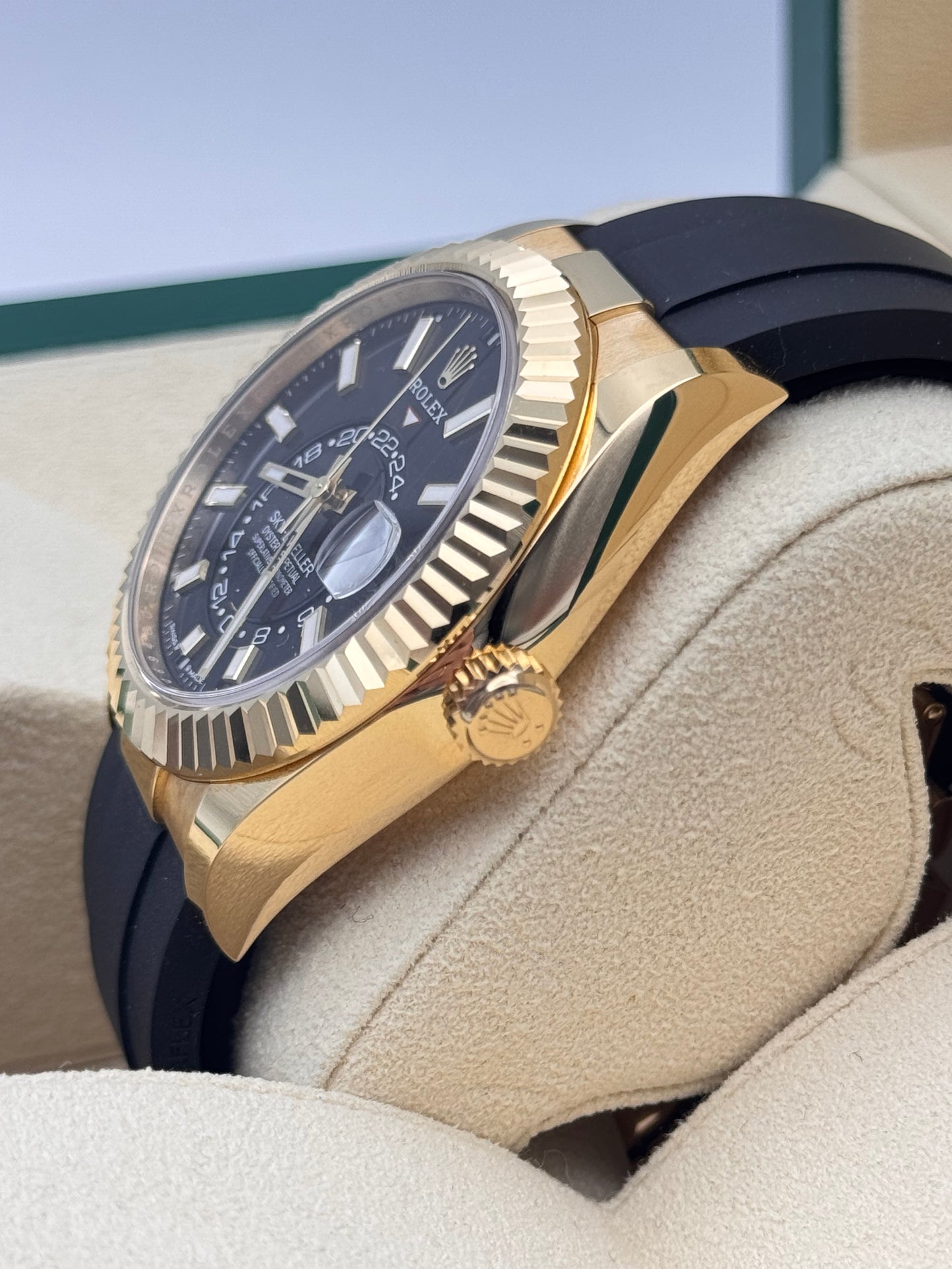 Rolex Sky-Dweller Gold 18k - 336238