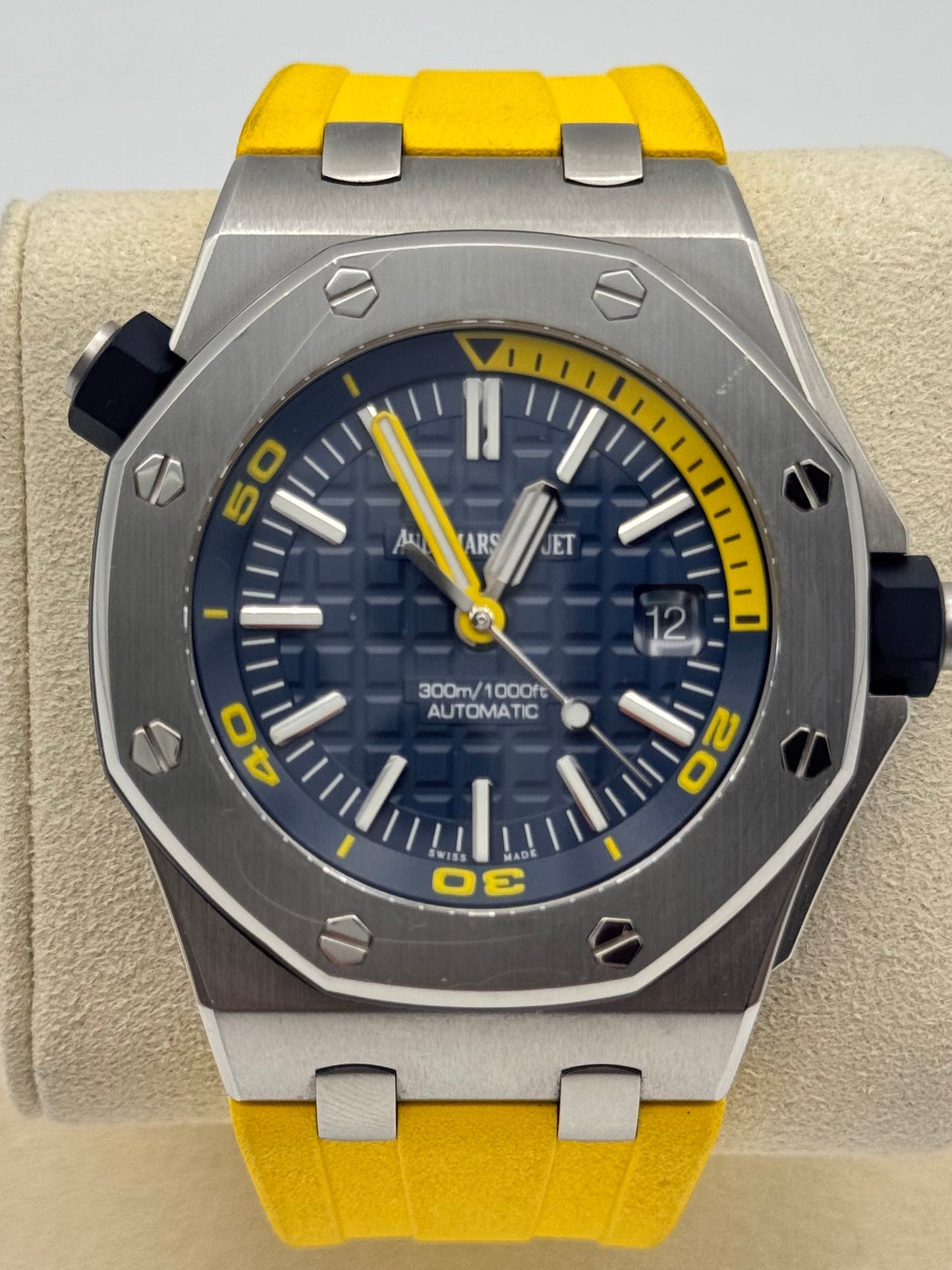 Audemars Piguet Royal Oak Offshore Diver - 15710ST.OO.A027CA.01