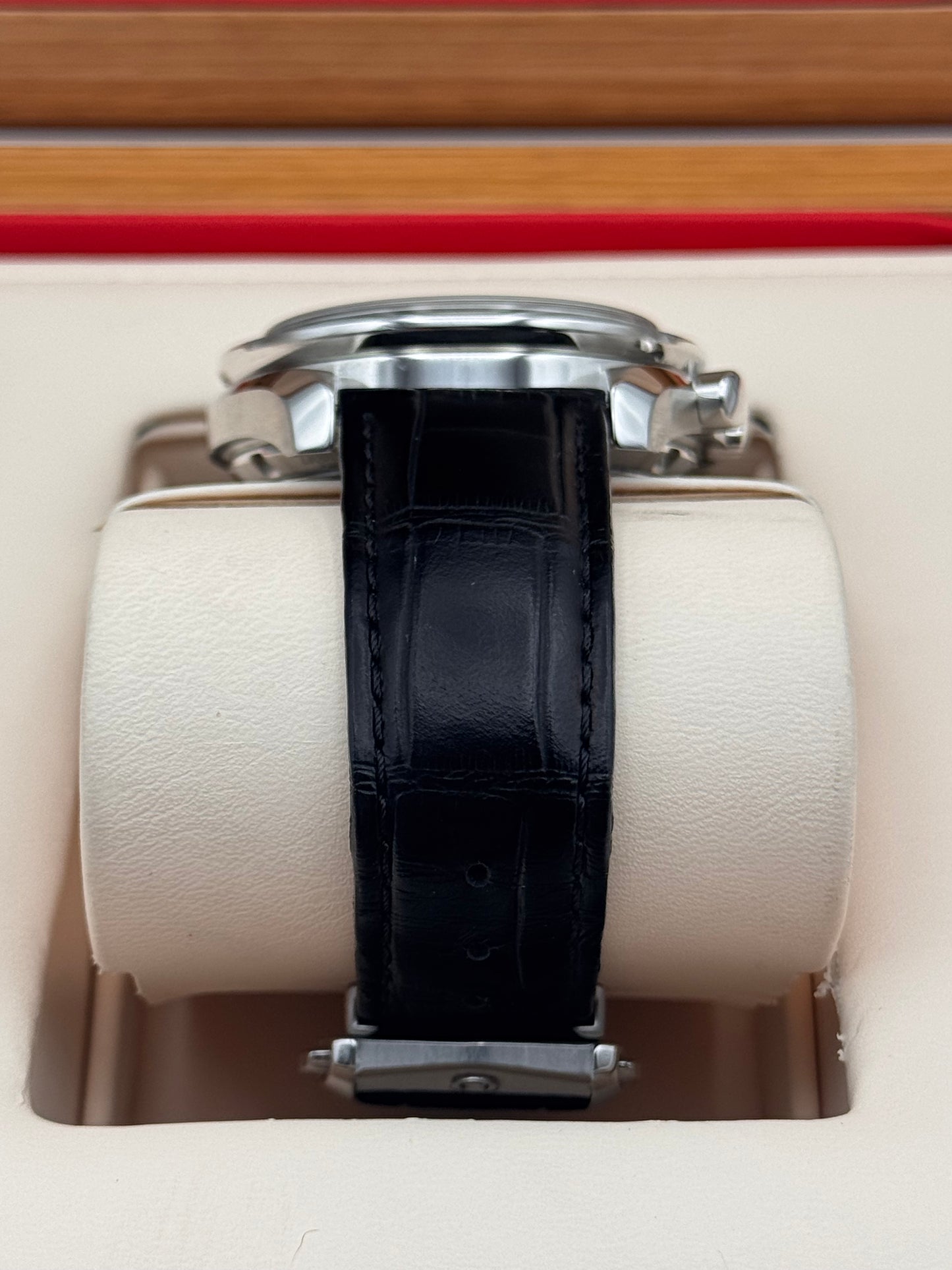 Omega Speedmaster Moonphase - 304.33.44.52.01.001