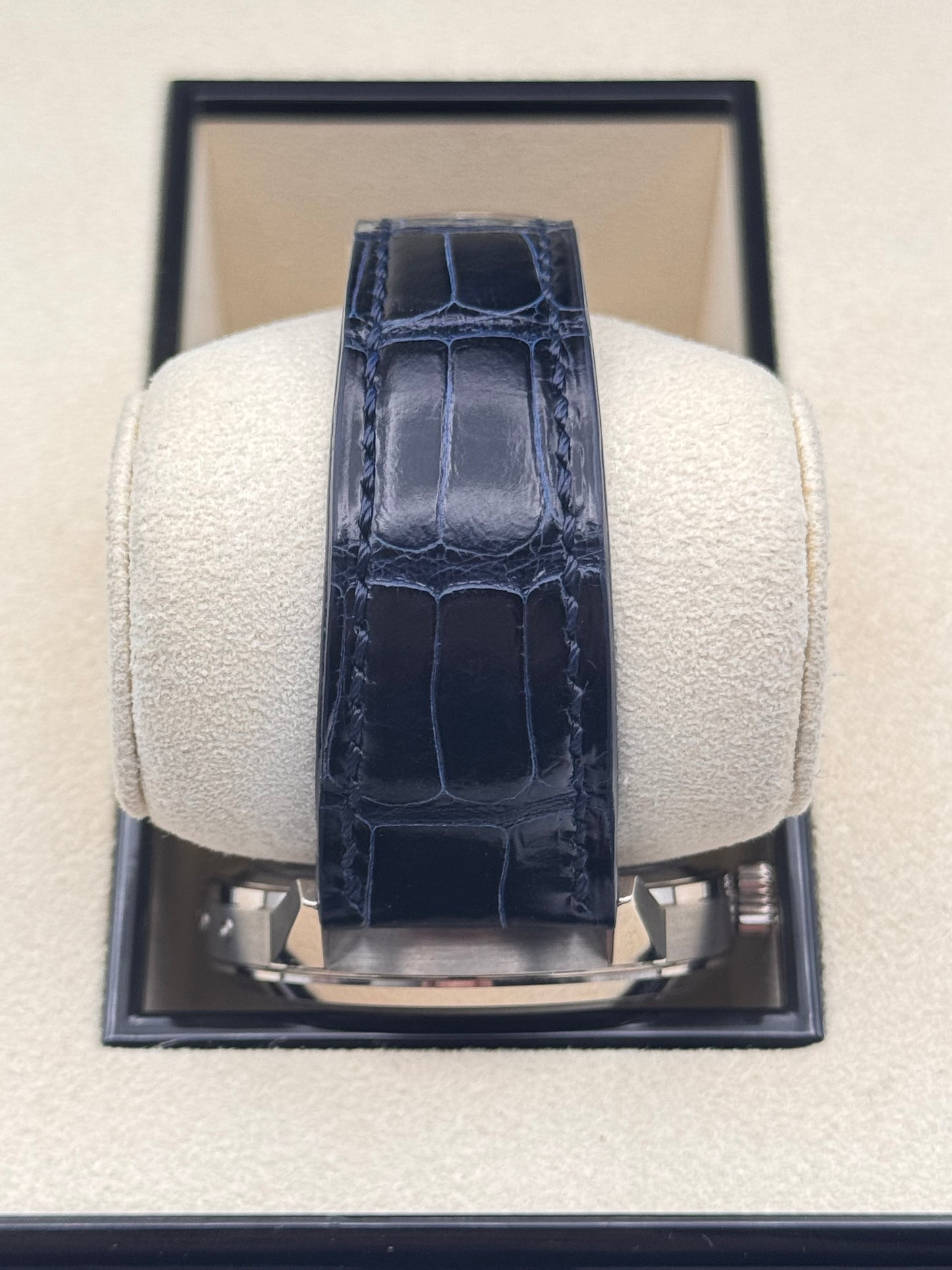 Patek Philippe Annual Calendar Regulator - 5235G-001