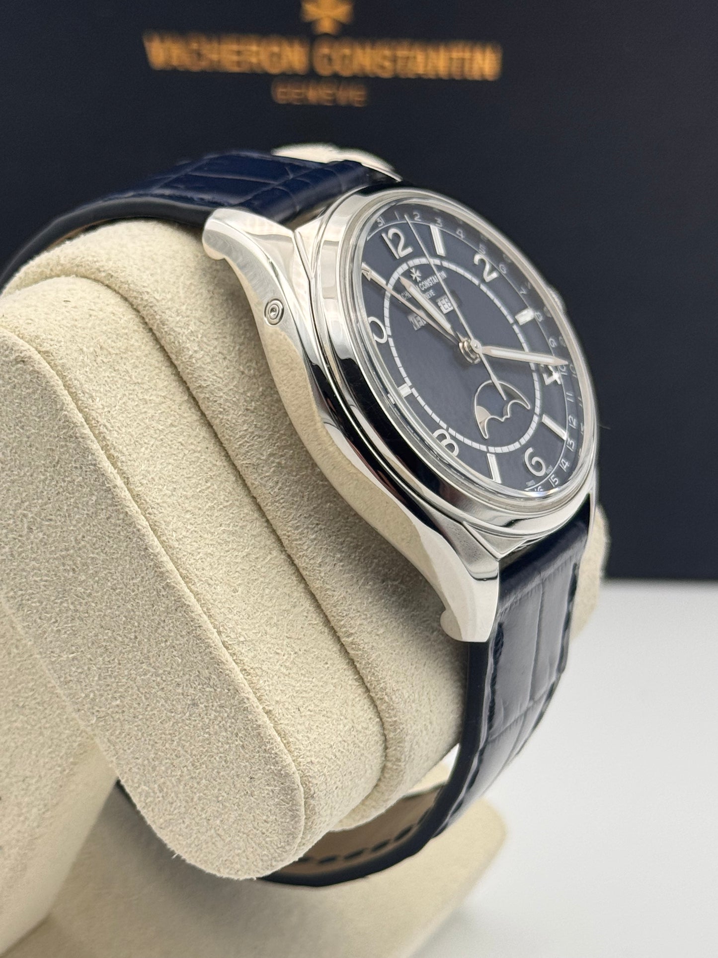 Vacheron Constantin Fiftysix Complete Calendar - 4000E 000A-B548