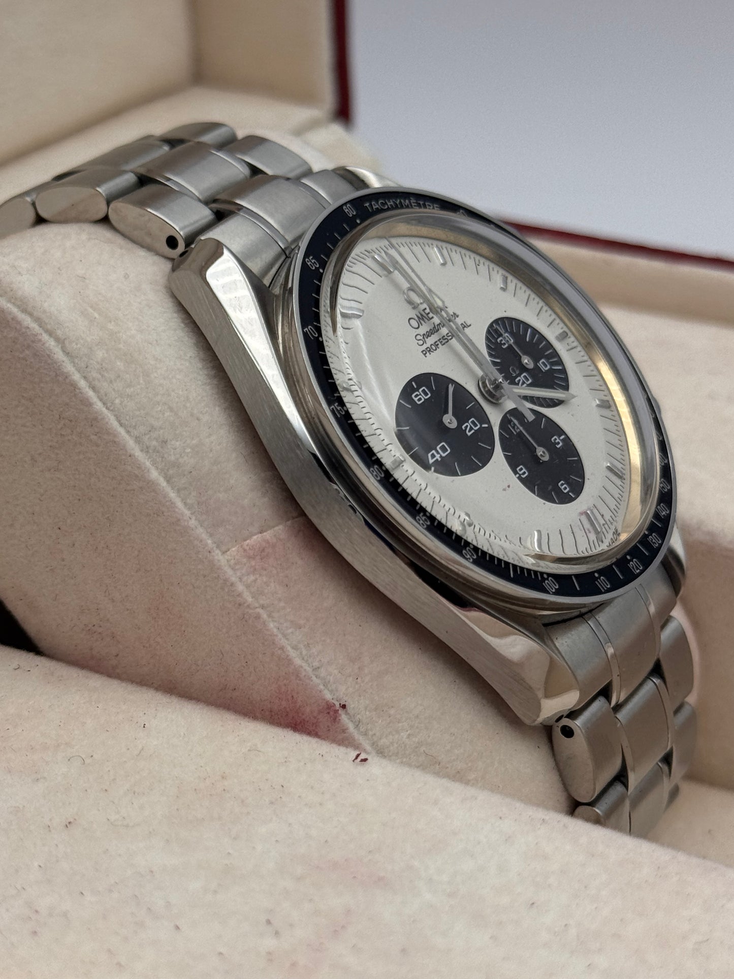 Omega Speedmaster Professional Mitsukoshi Limited Edition - 3570.31