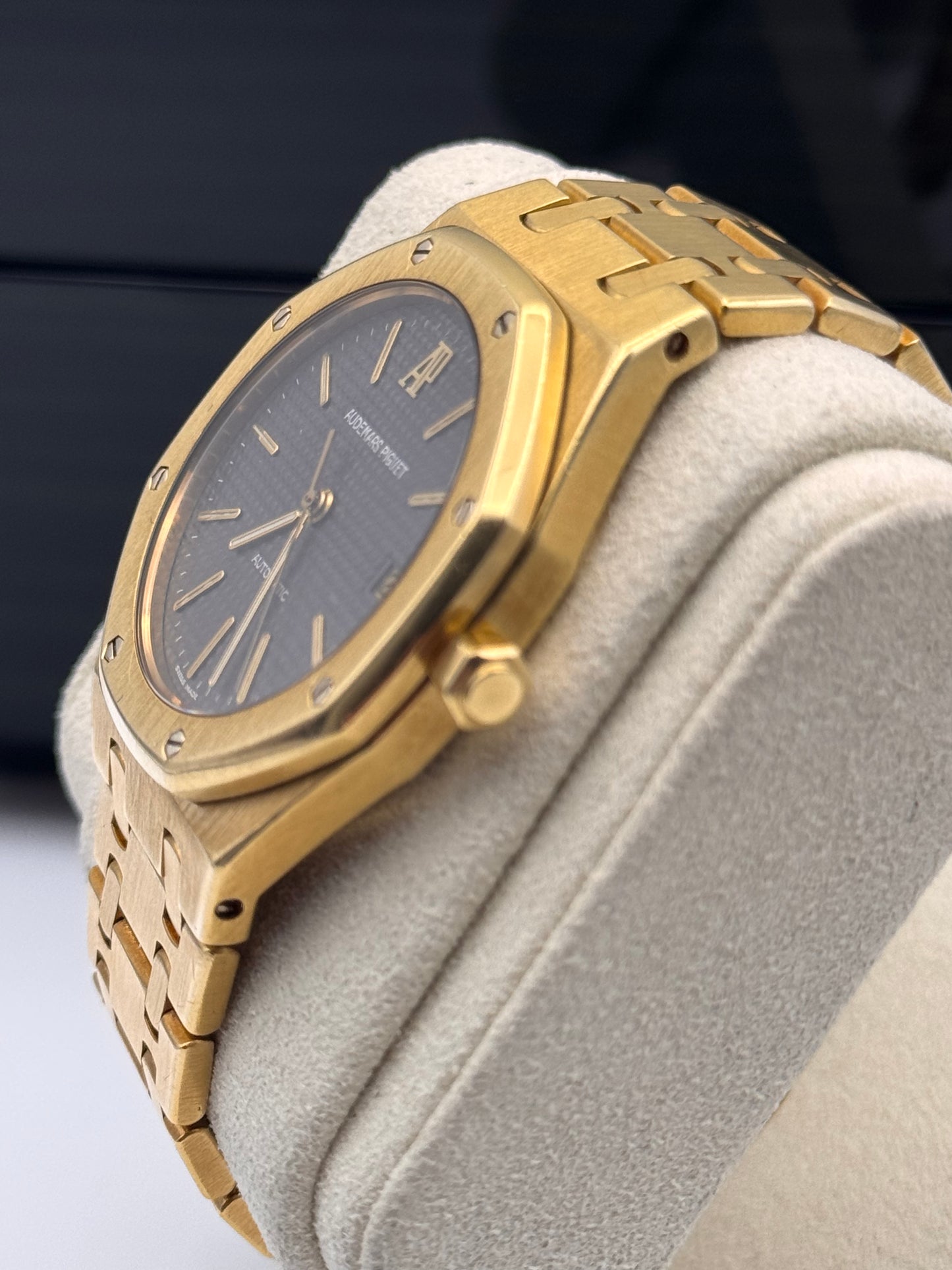 Audemars Piguet Royal Oak Mini Jumbo 18kt Gold - 14700BA