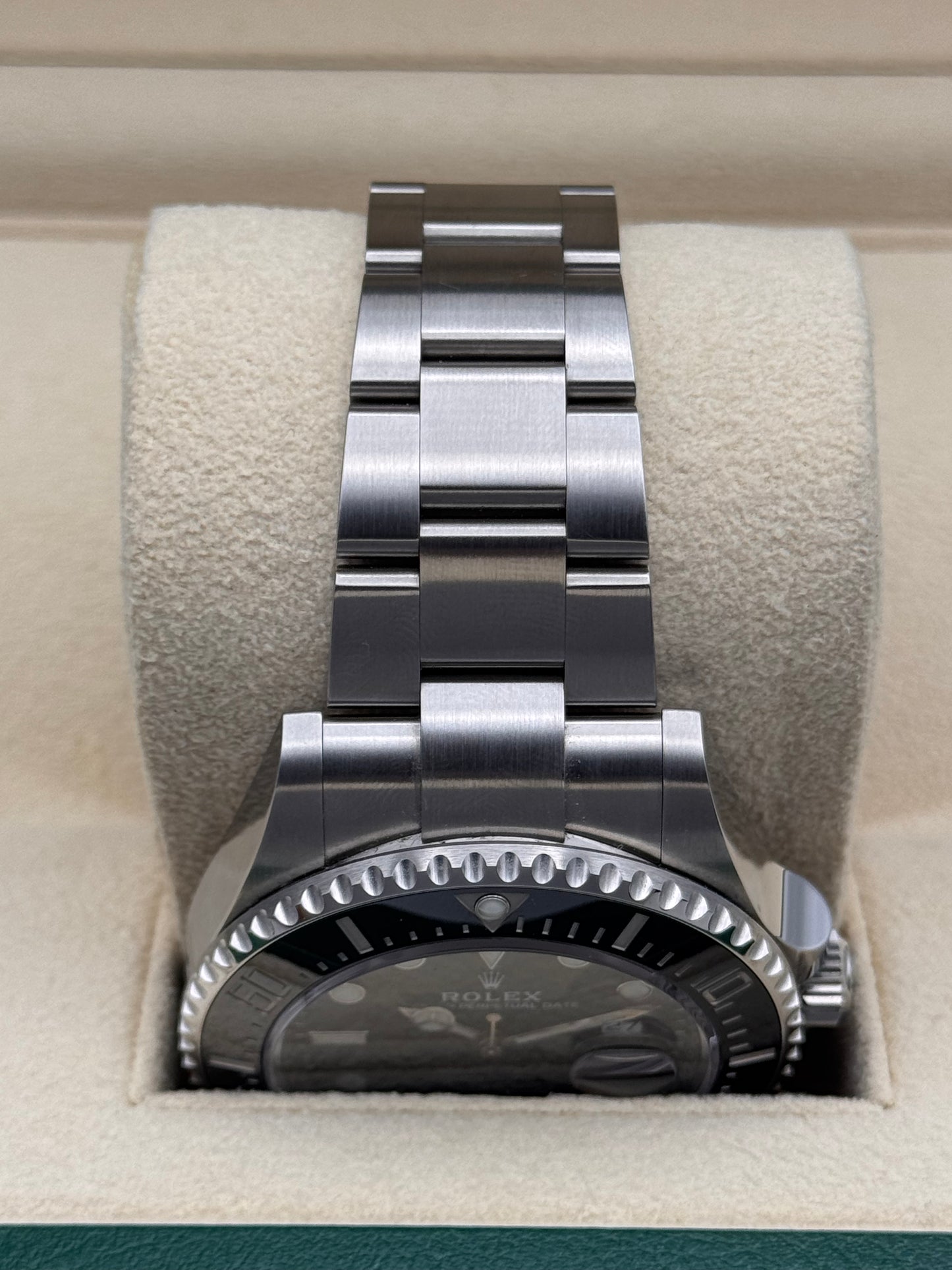 Rolex Sea-Dweller "Red line" - 126600