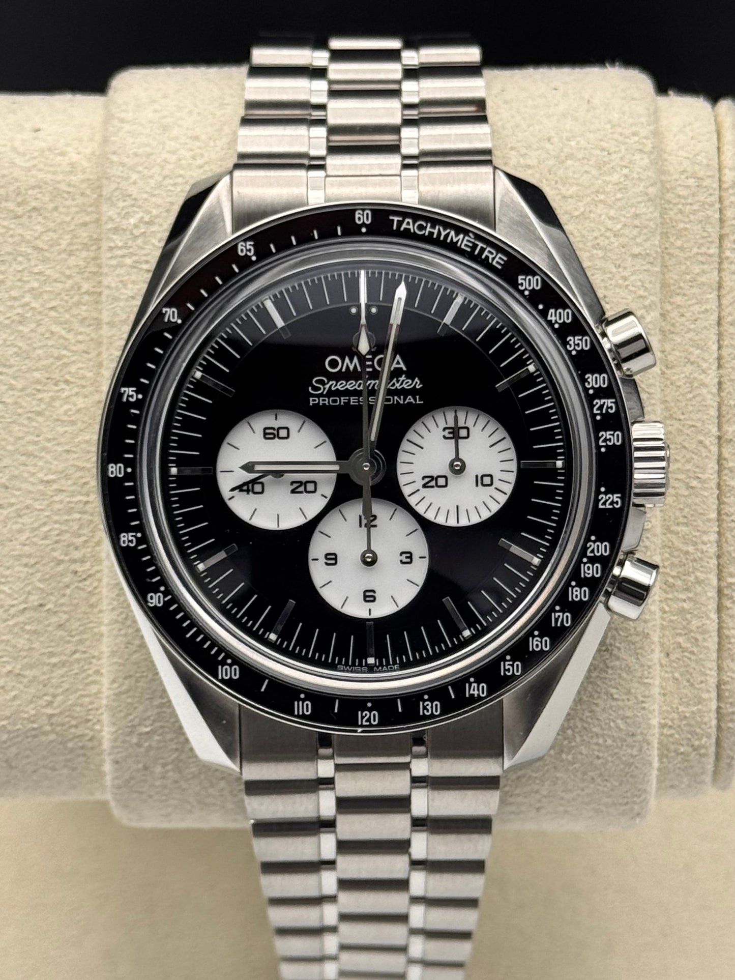 Omega Speedmaster Moonwatch Professional - 310.30.42.50.01.004