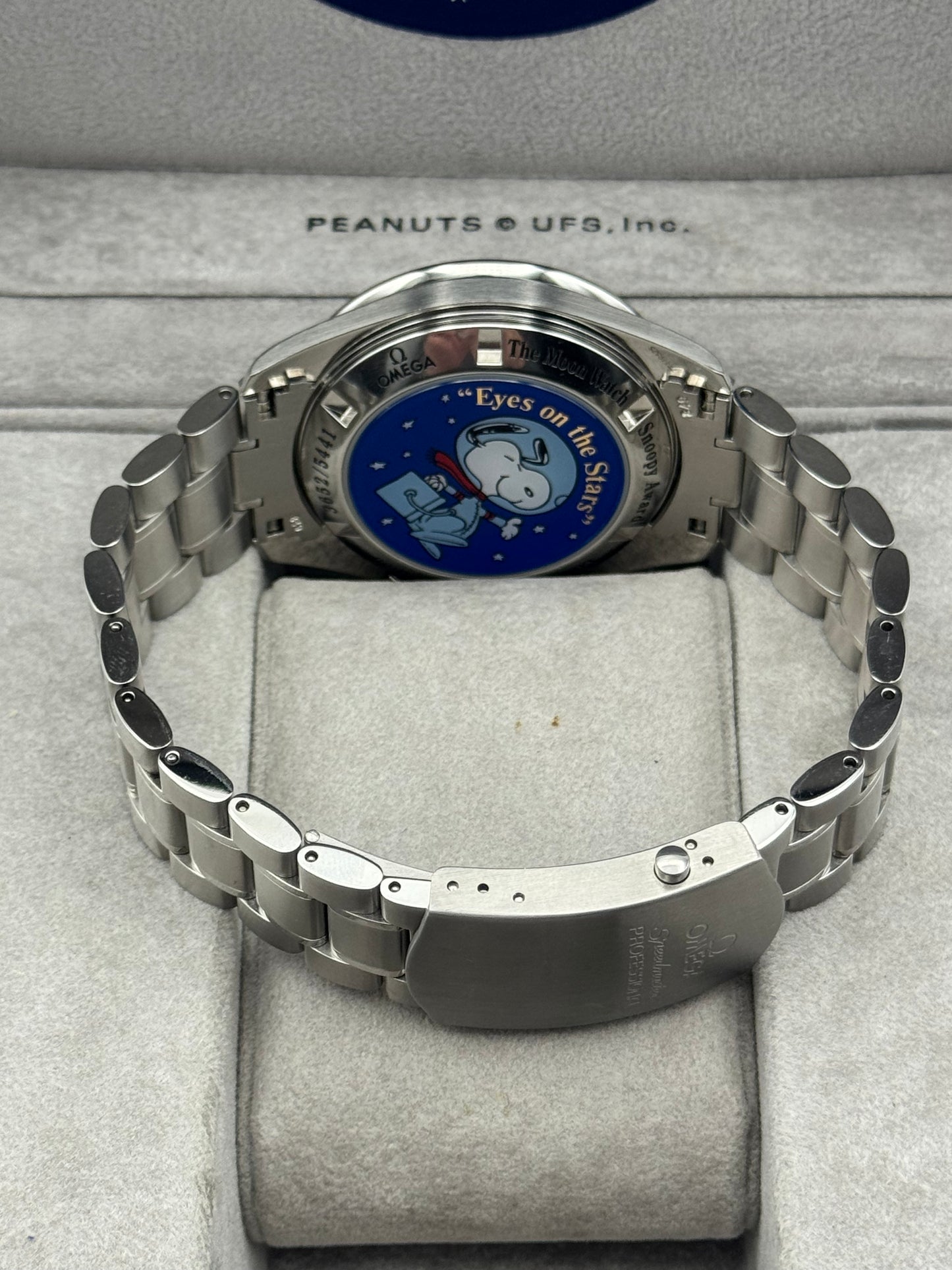 Omega Speedmaster Professional Snoopy Awards Limited Edition - 3578.51.00